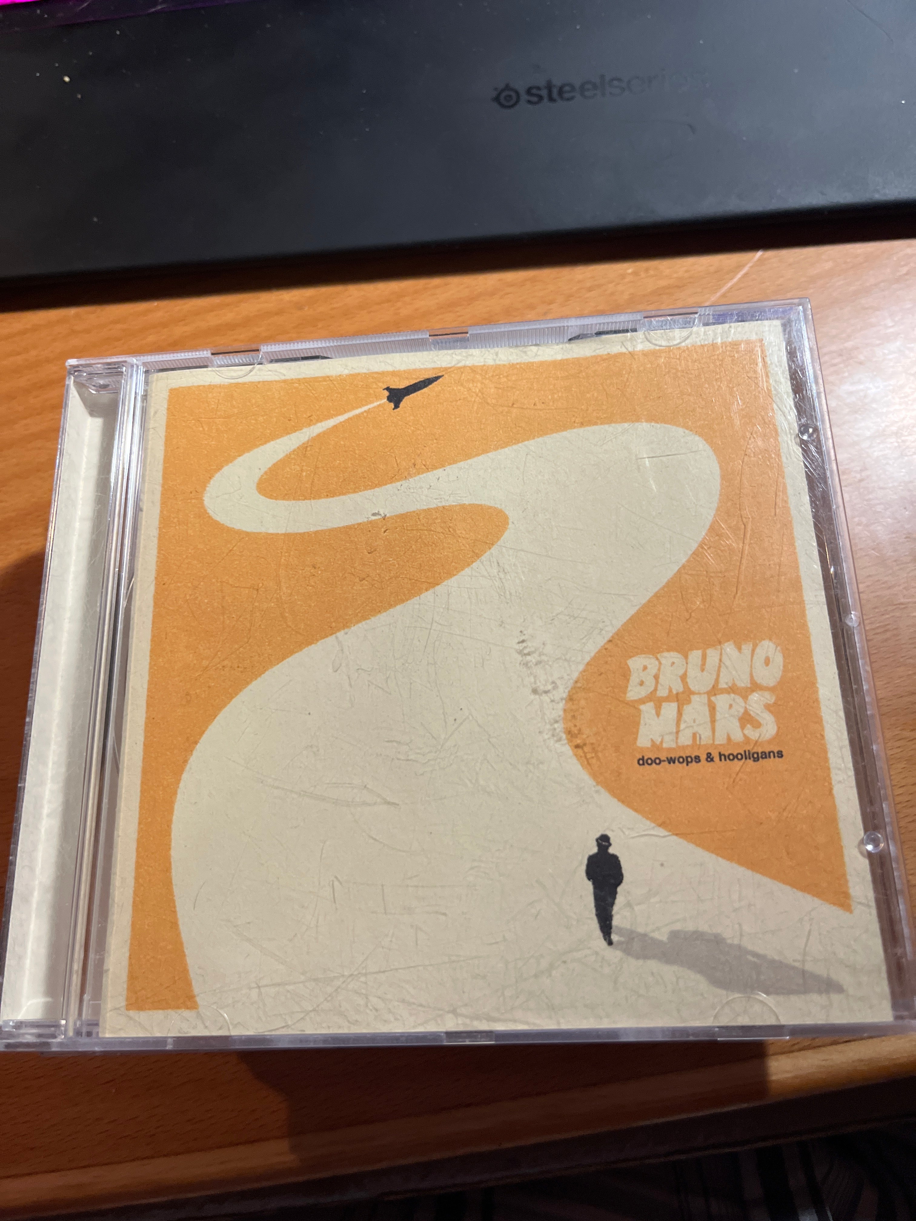 Bruno Mars - Doo-Wops & Hooligans (NM/NM)