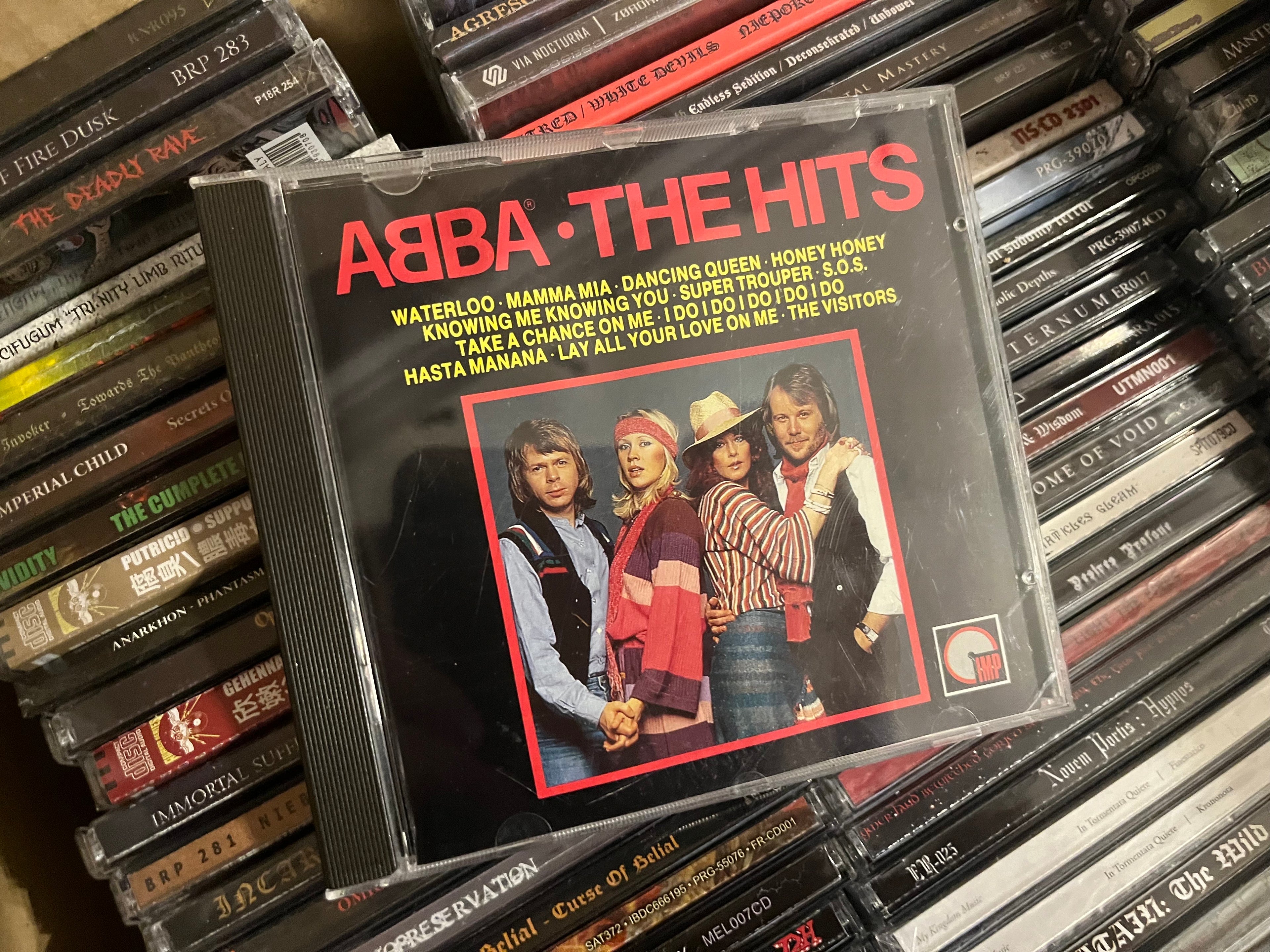 ABBA – The Hits (vg+/vg+)