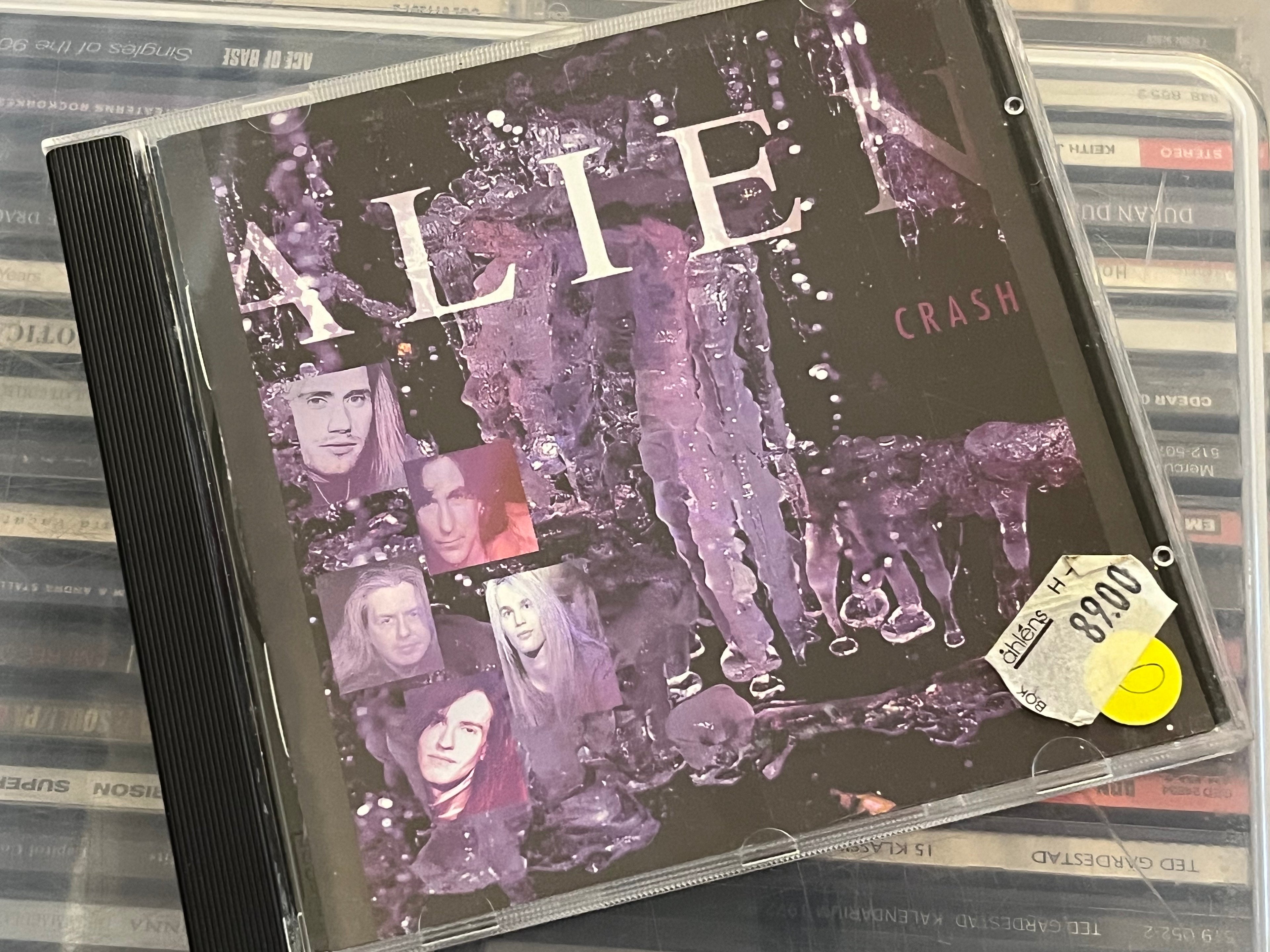 Alien - Crash (NM/NM)