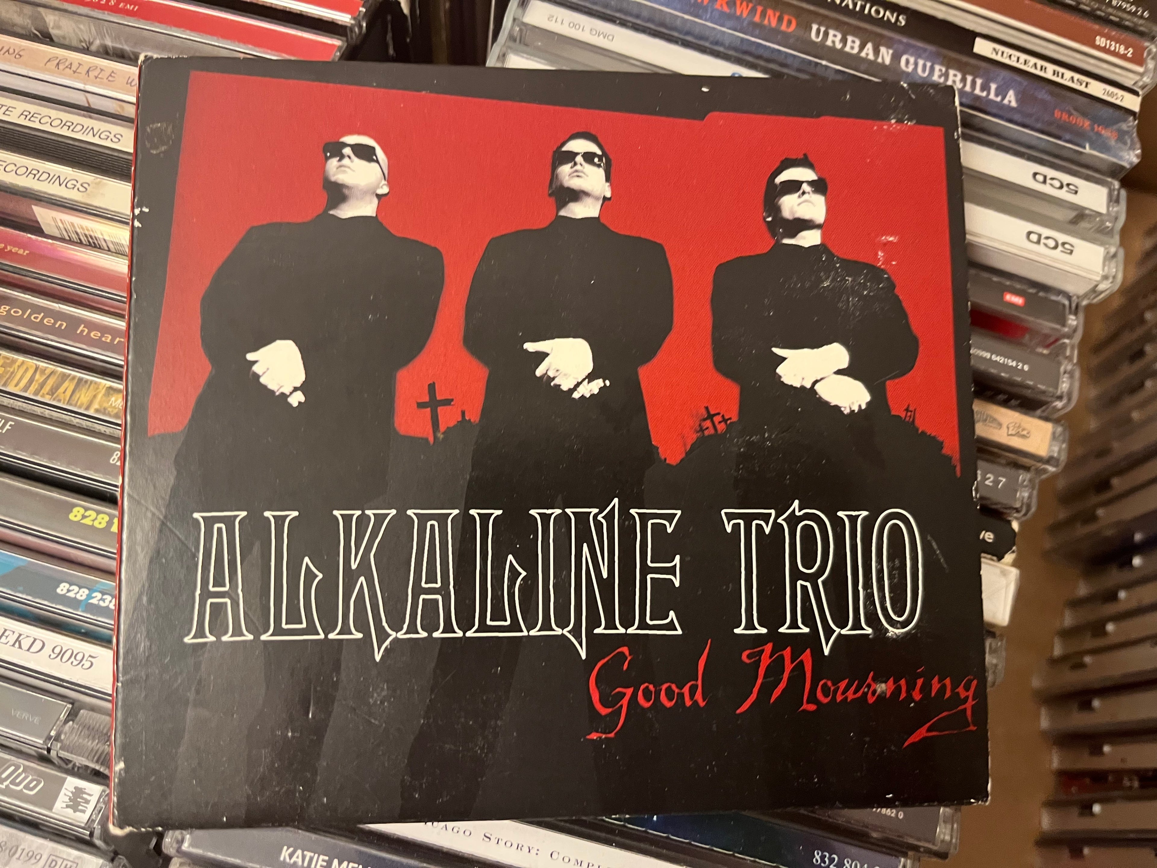 Alkaline Trio – Good Mourning (NM/vg+) shelfwear digi