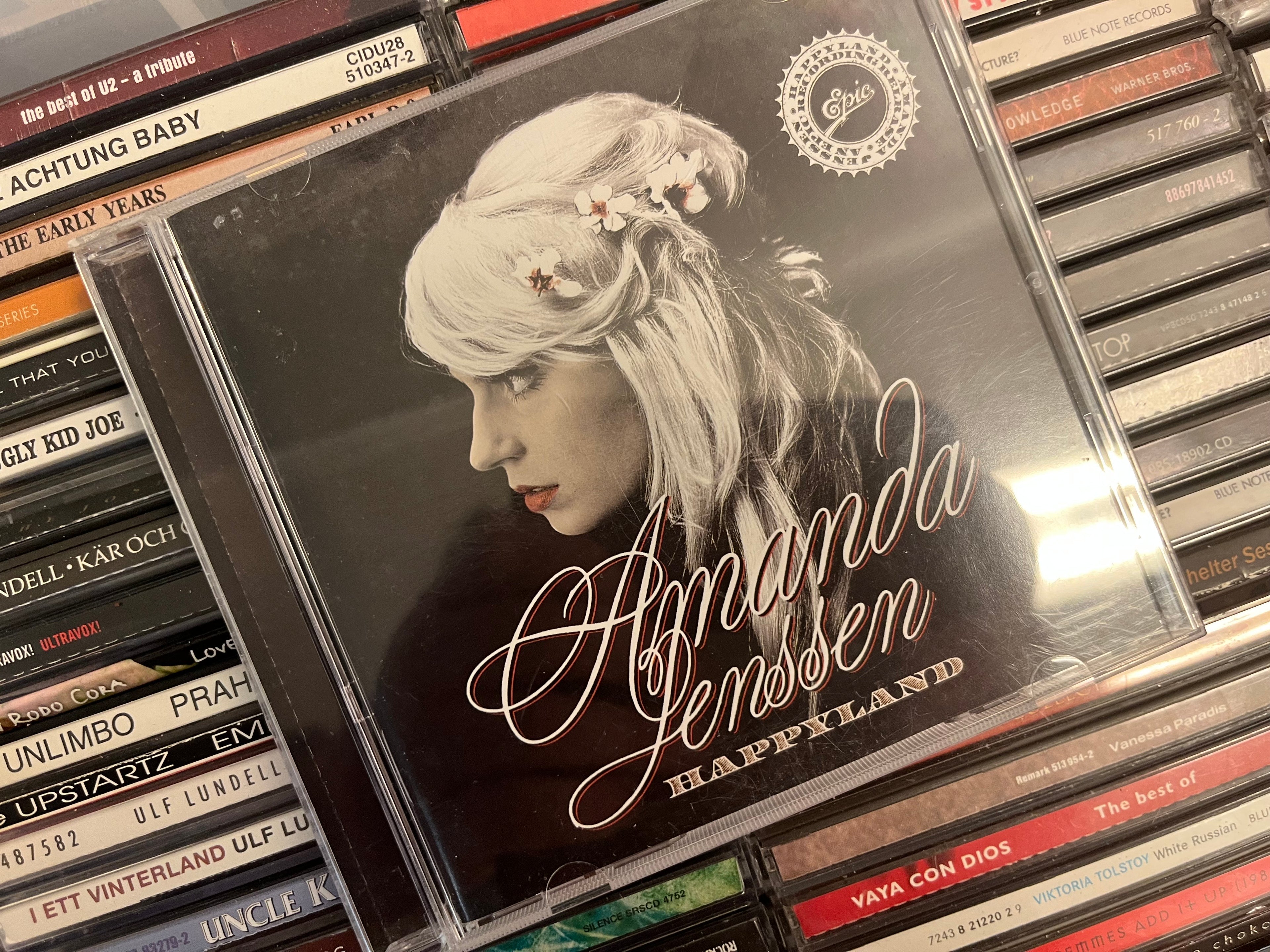 Amanda Jenssen – Happyland (NM/NM)