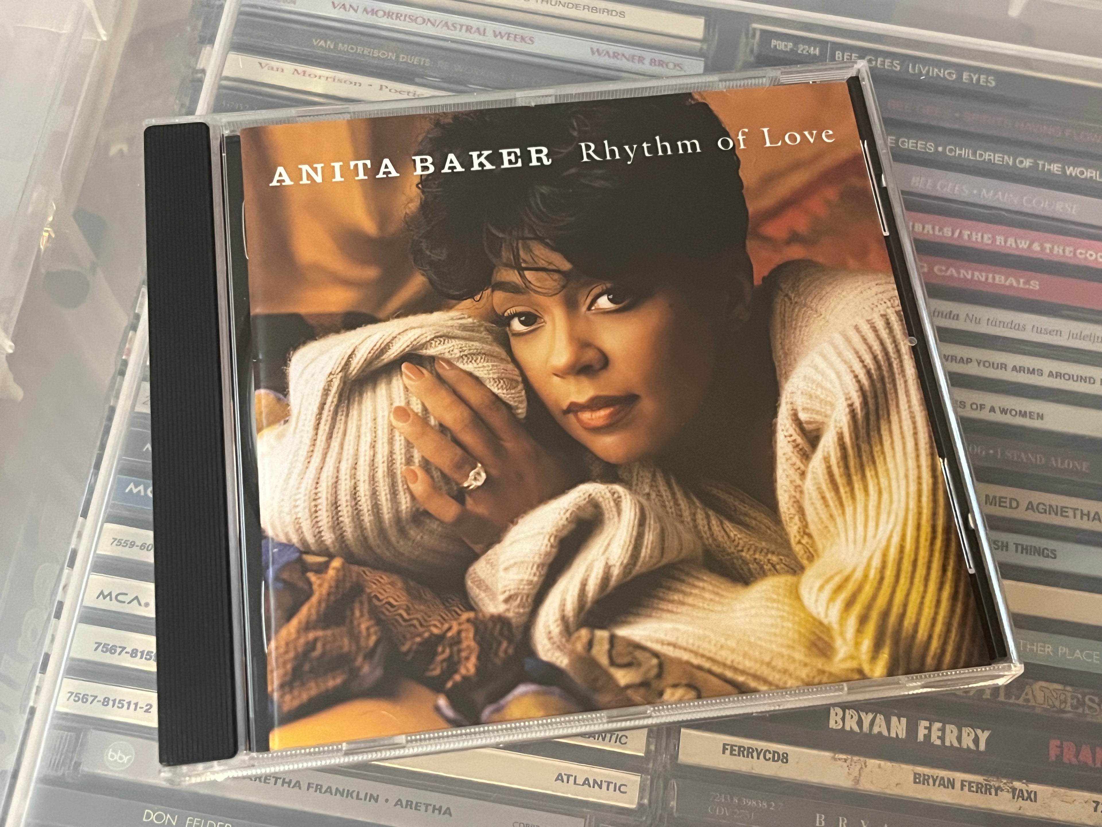 Anita Baker – Rhythm Of Love (NM/NM)