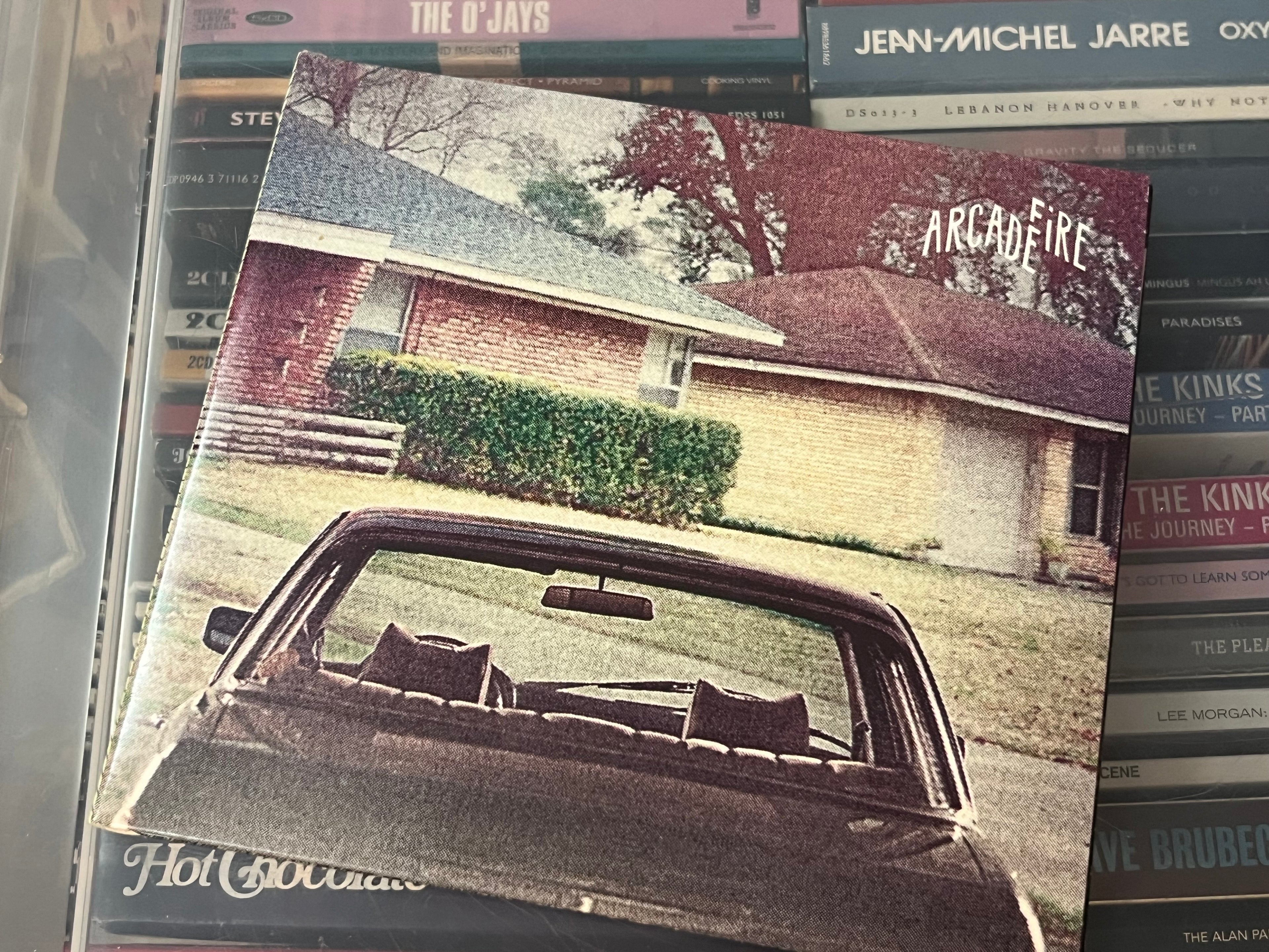 Arcade Fire – The Suburbs (vg+/vg+)
