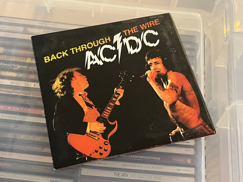 AC/DC – Back Through The Wire (vg+/vg+)
