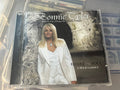 Bonnie Tyler With The City Of Prague Philarmonic Orchestra – Heart & Soul - 13 Rock Classics (vg+/vg+)