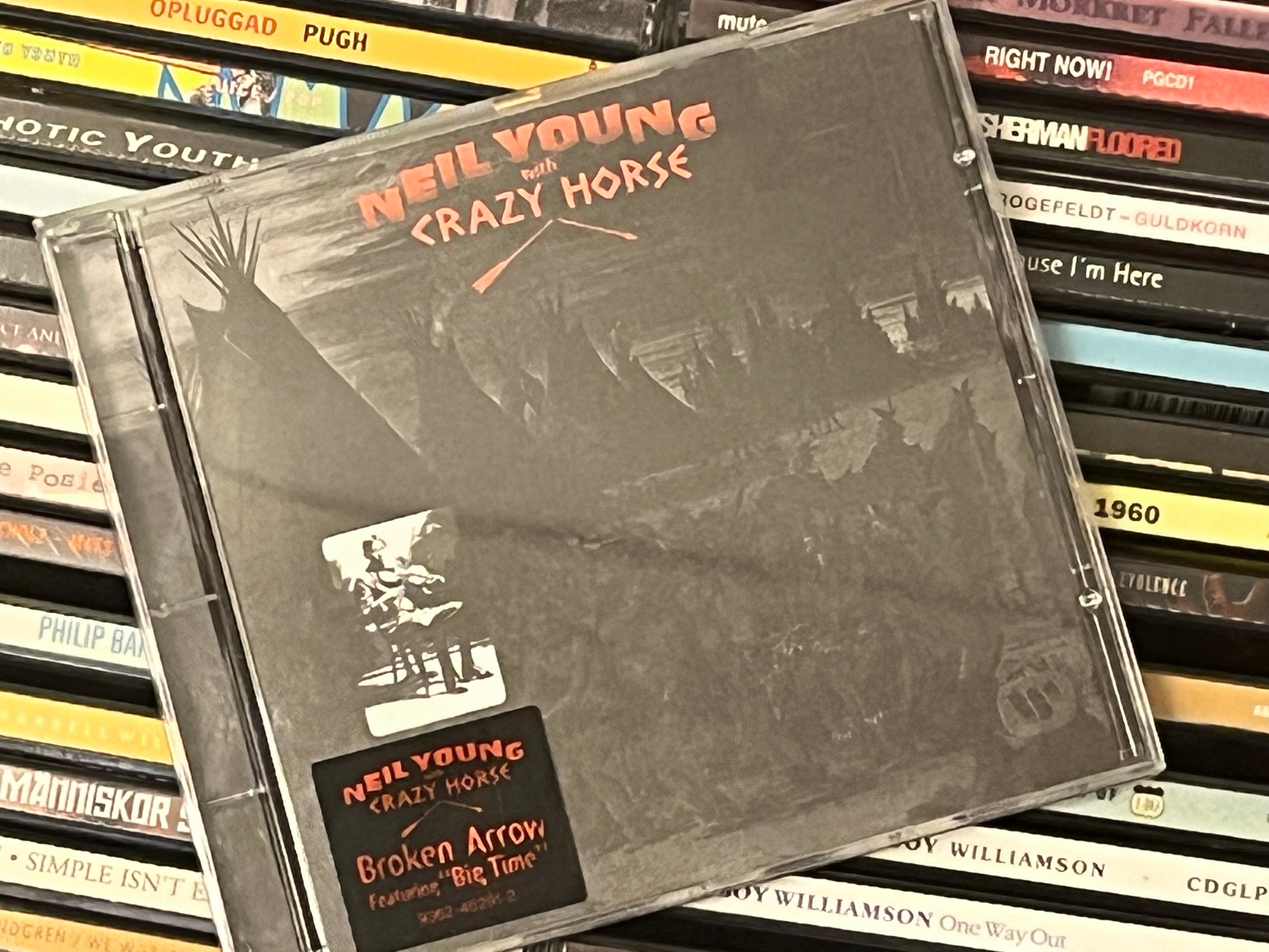 Neil Young with Crazy Horse - Broken Arrow (NM/NM)