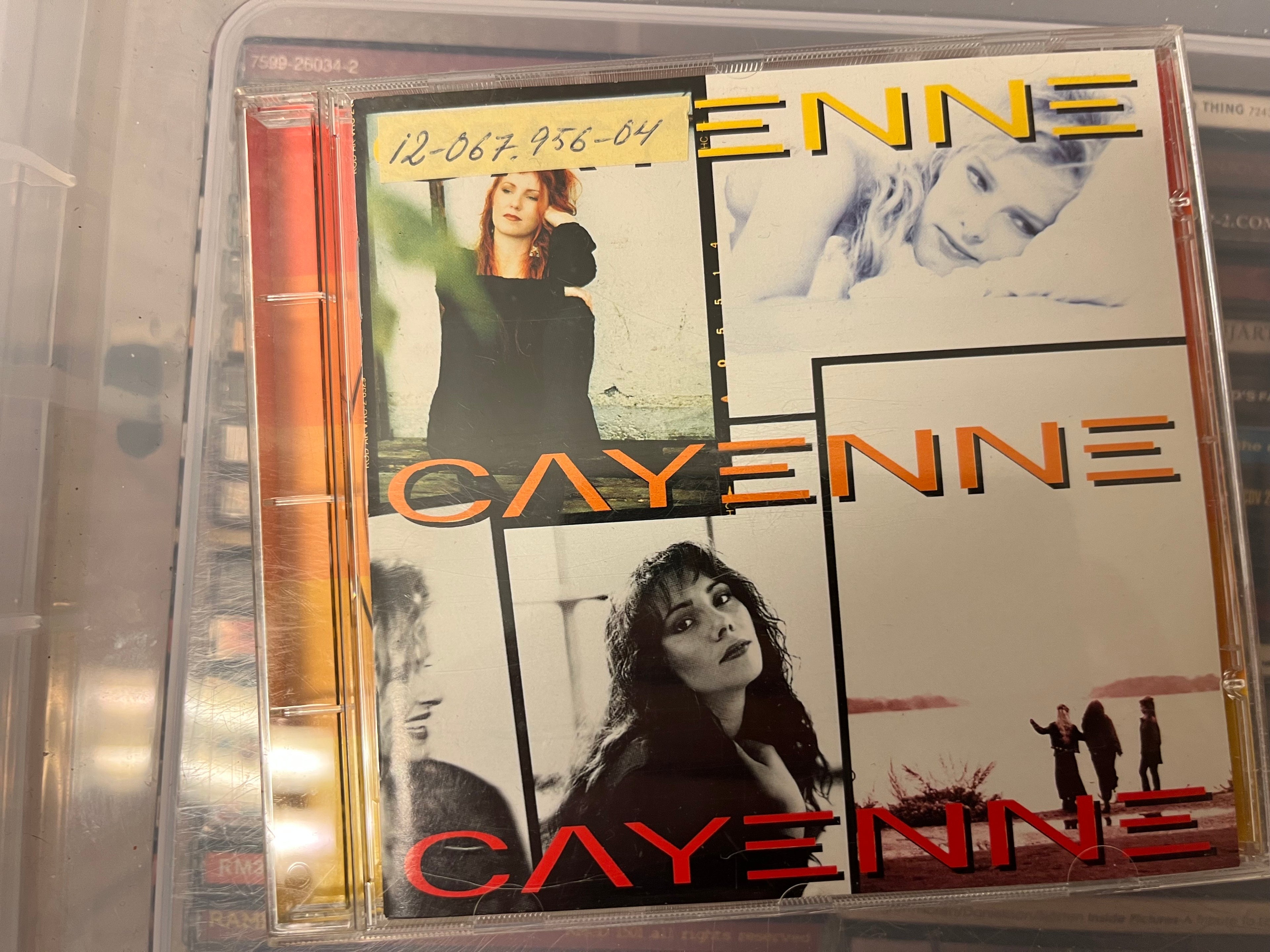 Cayenne – Cayenne (NM/NM)