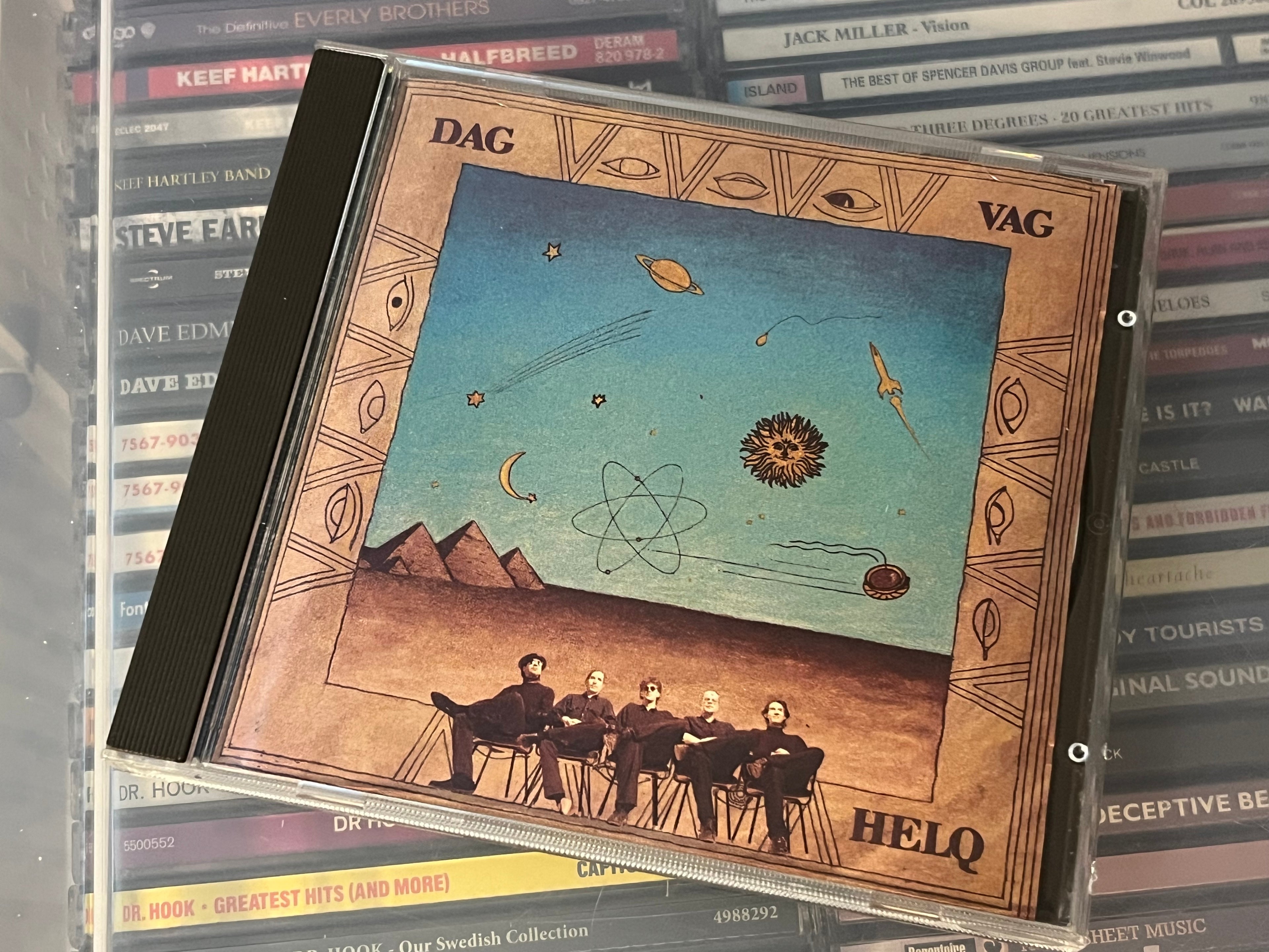 Dag Vag ‎– Helq (NM/vg+) fula märken baksida booklet av grejerna som håller fast det.