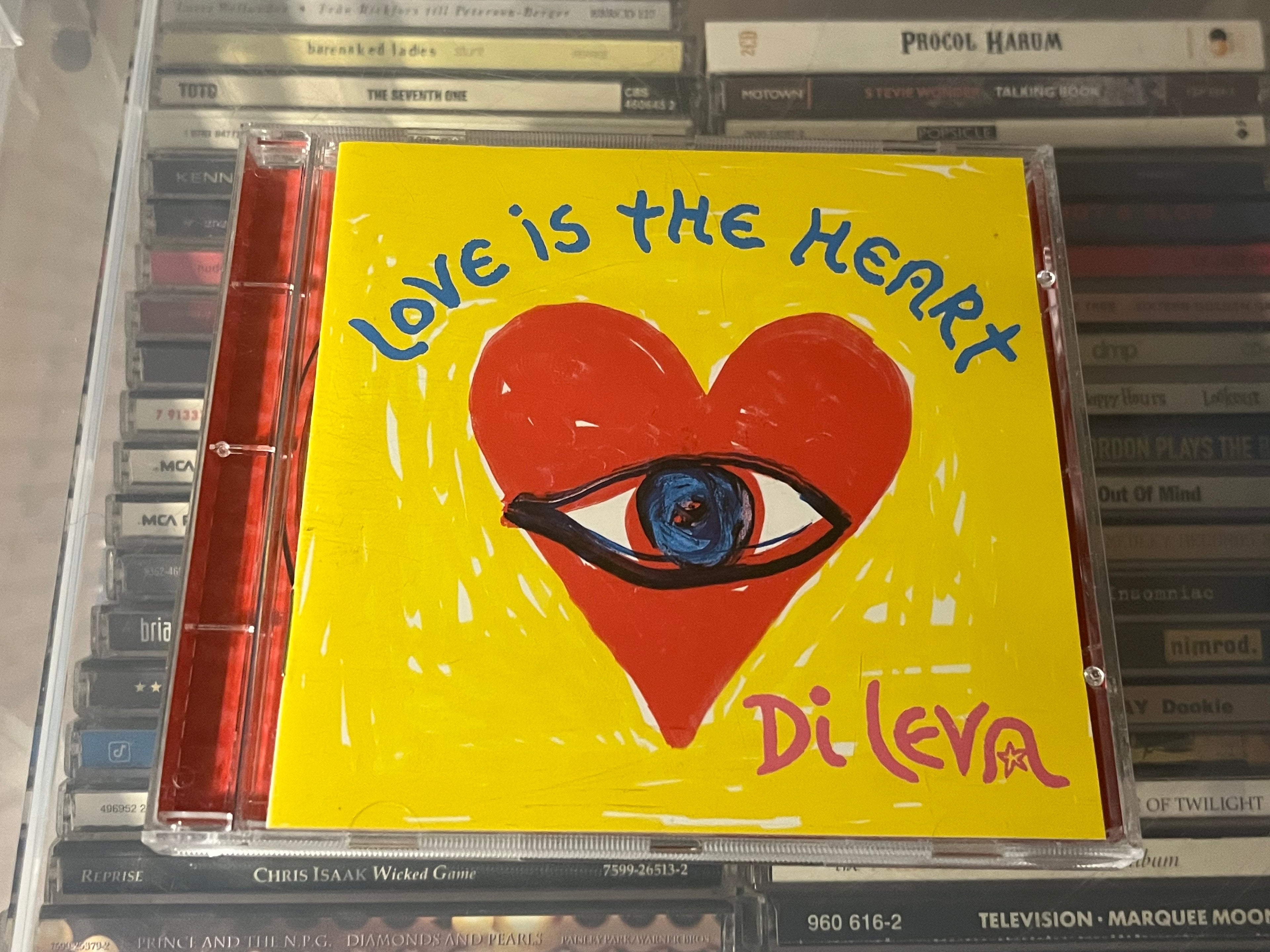Di Leva – Love Is The Heart (NM/NM)