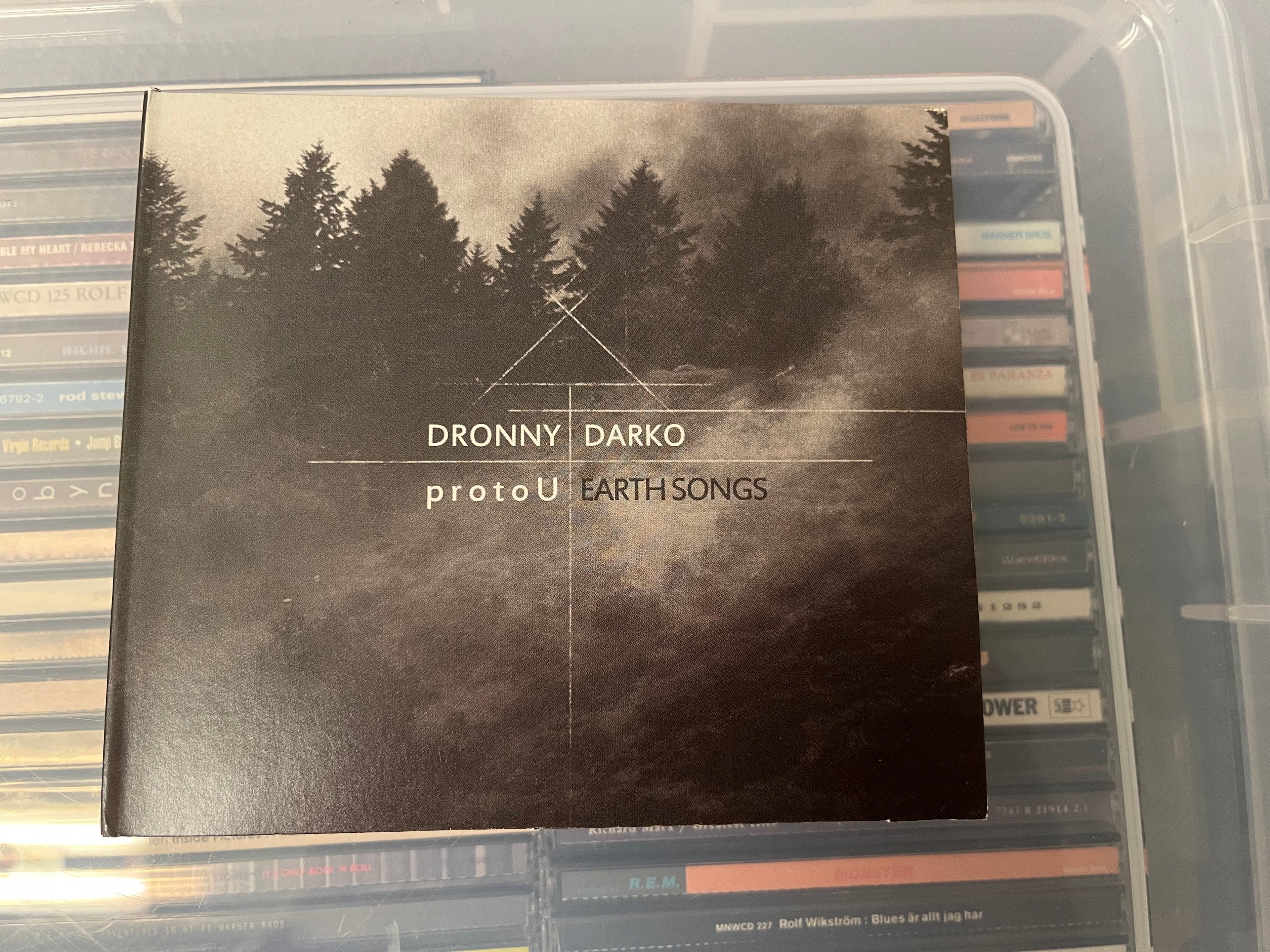Dronny Darko & ProtoU – Earth Songs (NM/NM)
