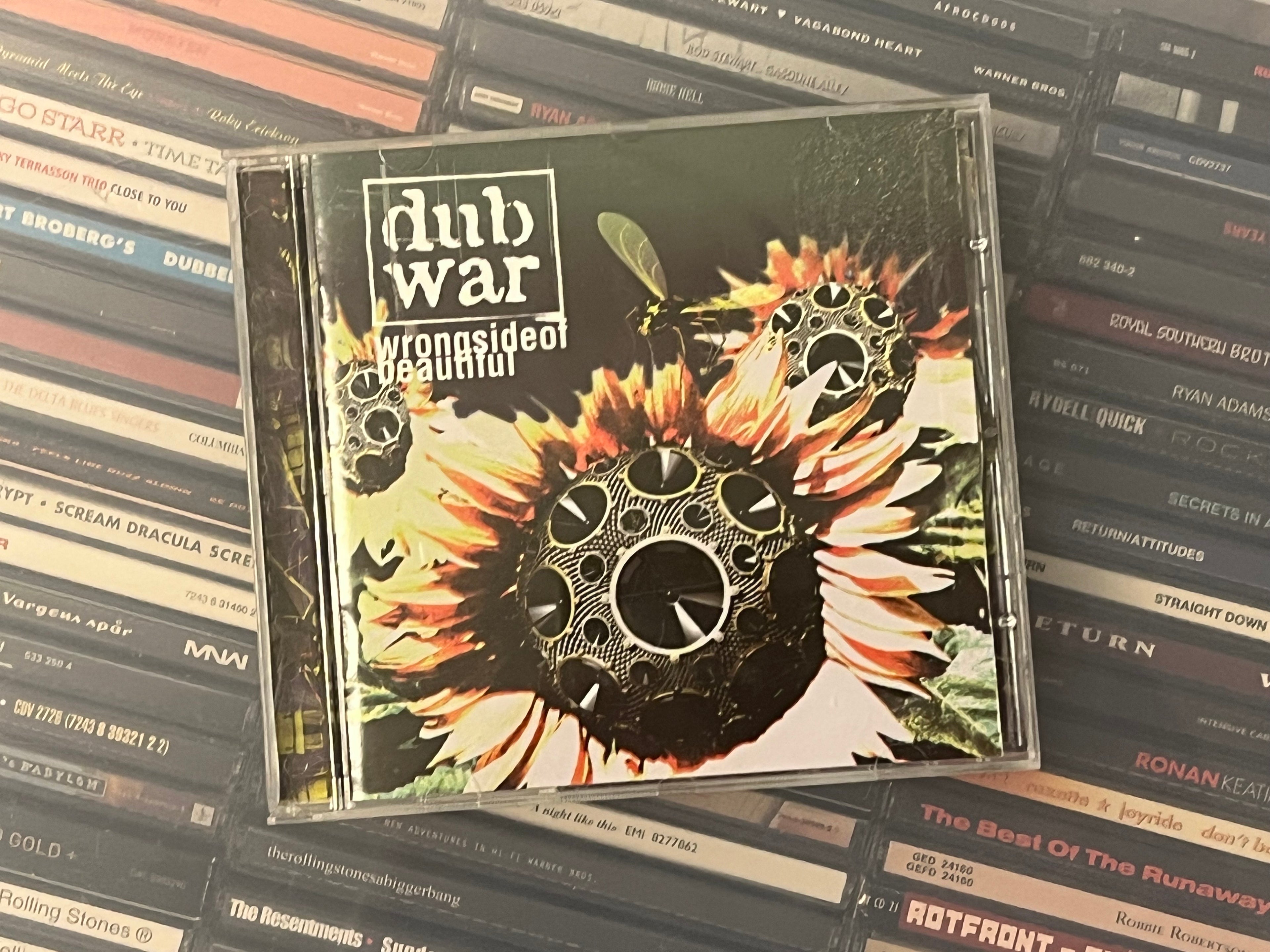 Dub War – Wrong Side Of Beautiful (NM/vg+)