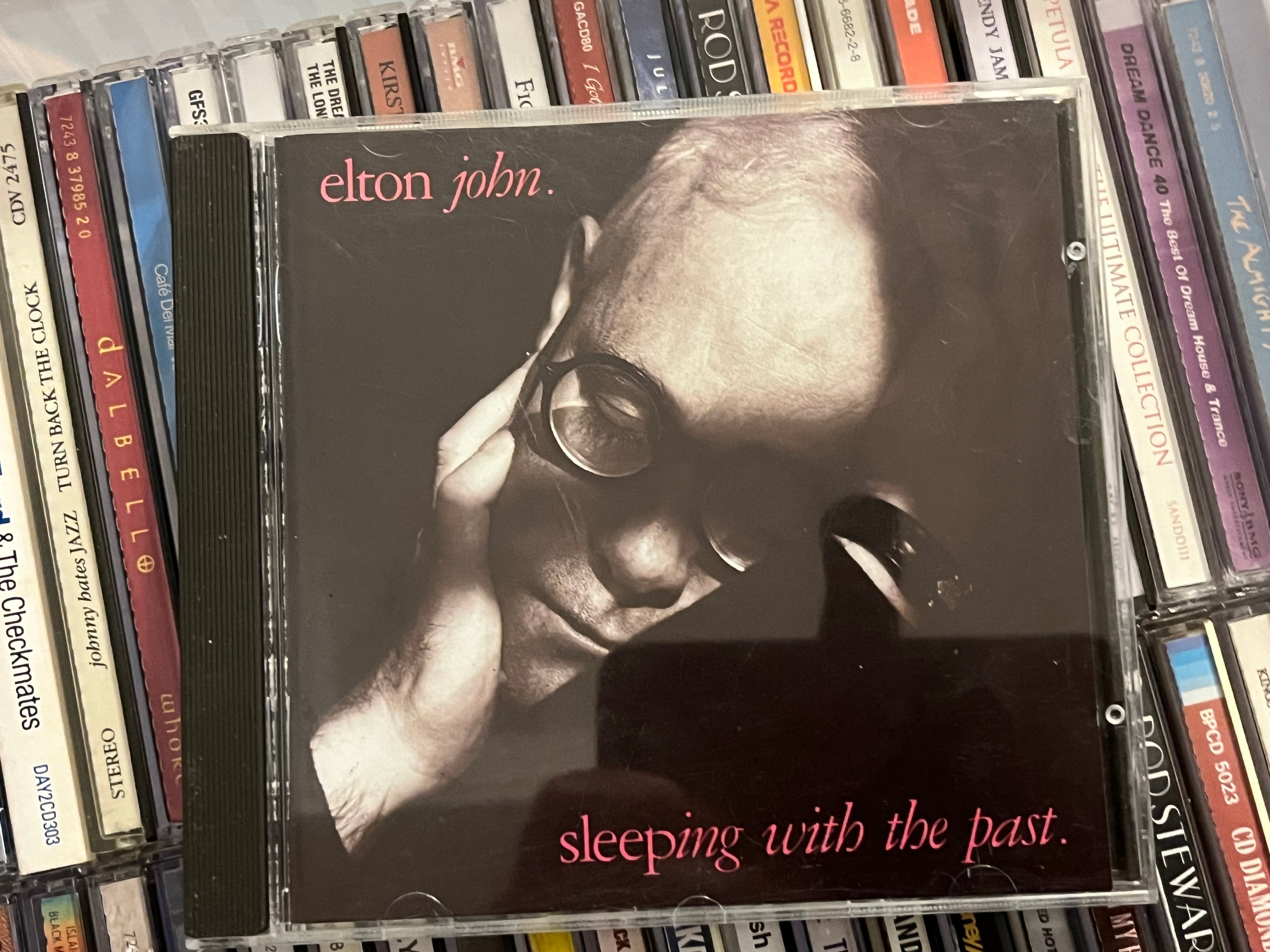 Elton John – Sleeping With The Past (NM/NM)