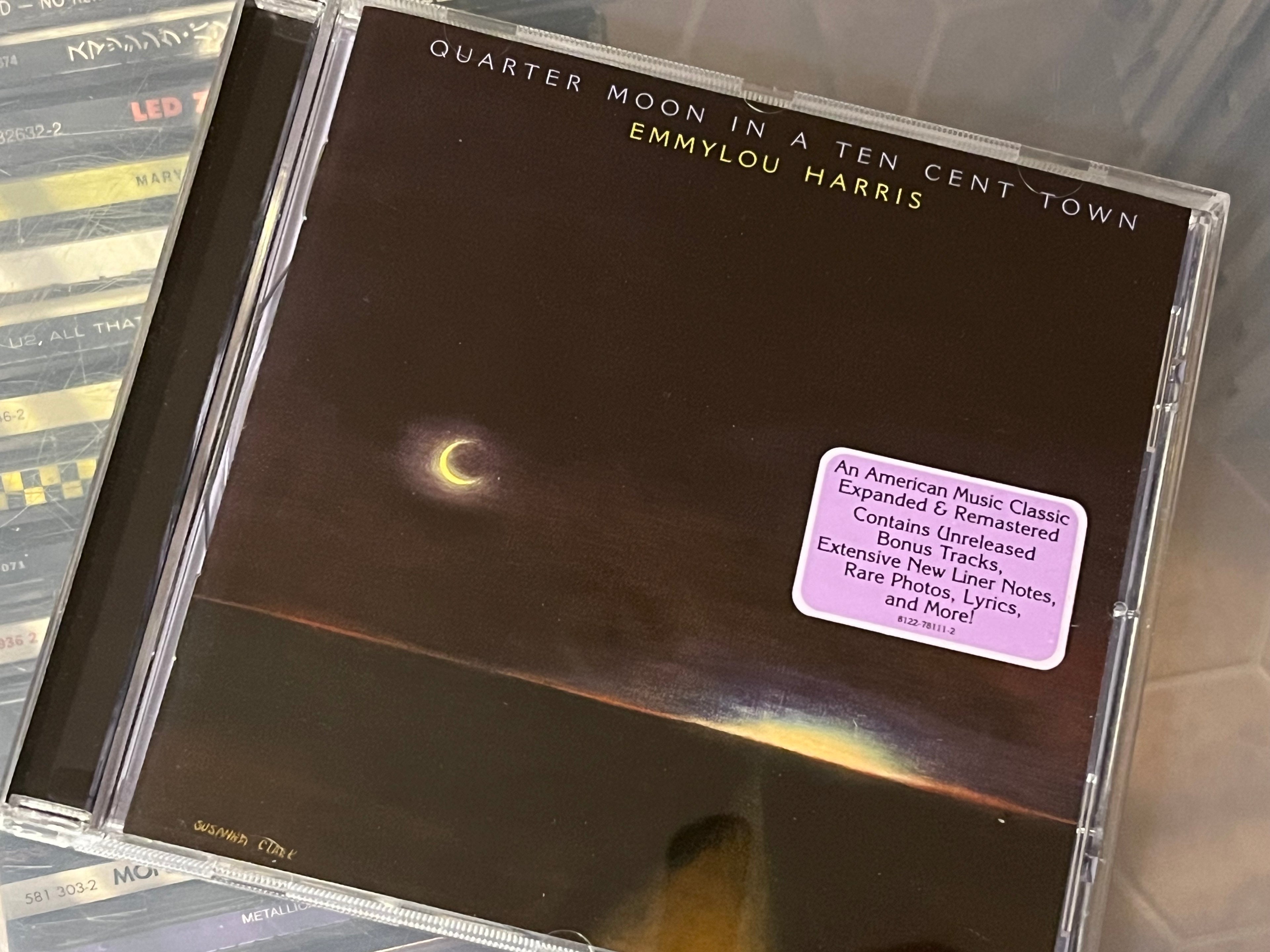 Emmylou Harris ‎– Quarter Moon In A Ten Cent Town (NM/NM) Remaster