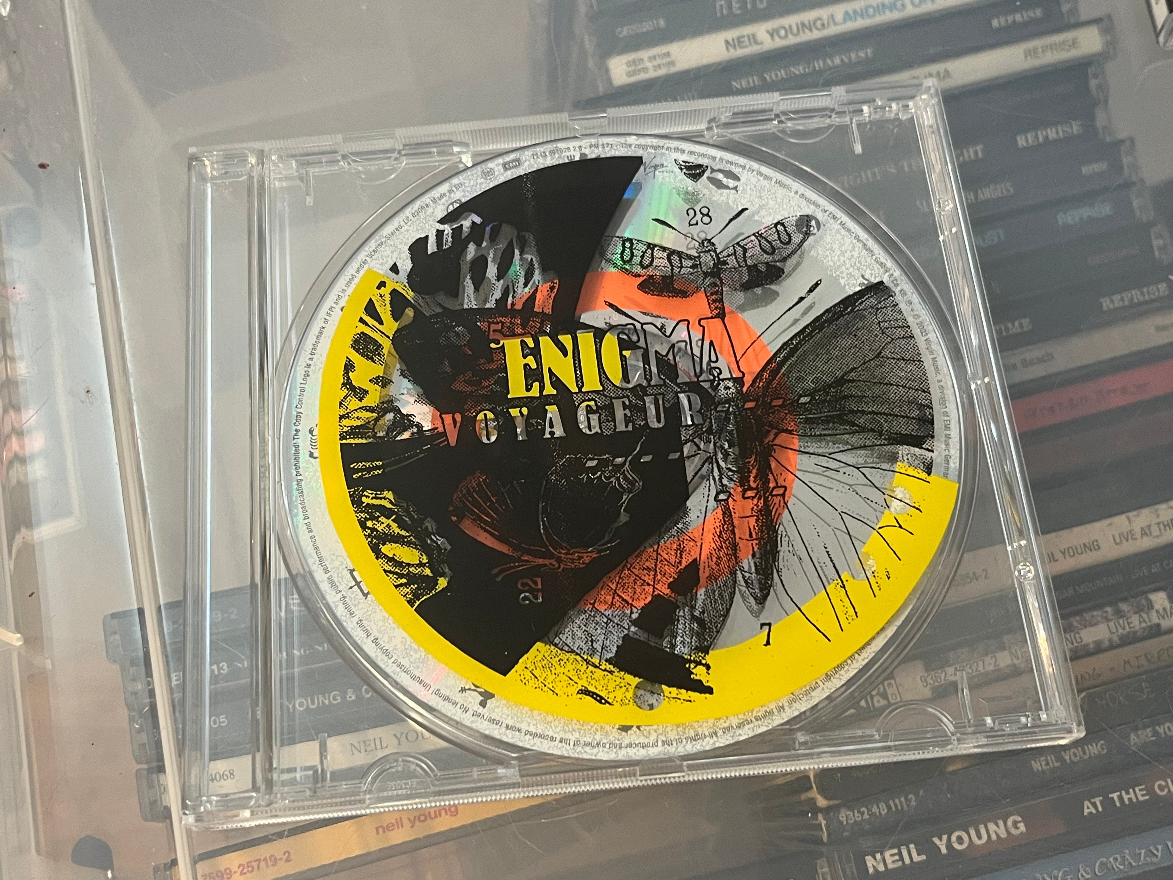 Enigma ‎– Voyageur (NM/NM) Special case-version.