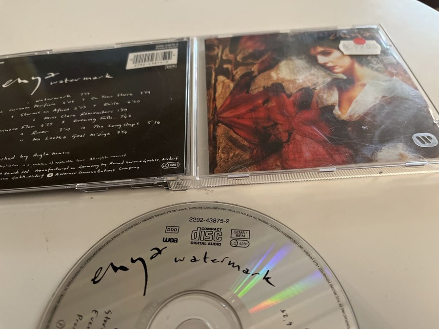 Enya – Watermark (NM/NM)