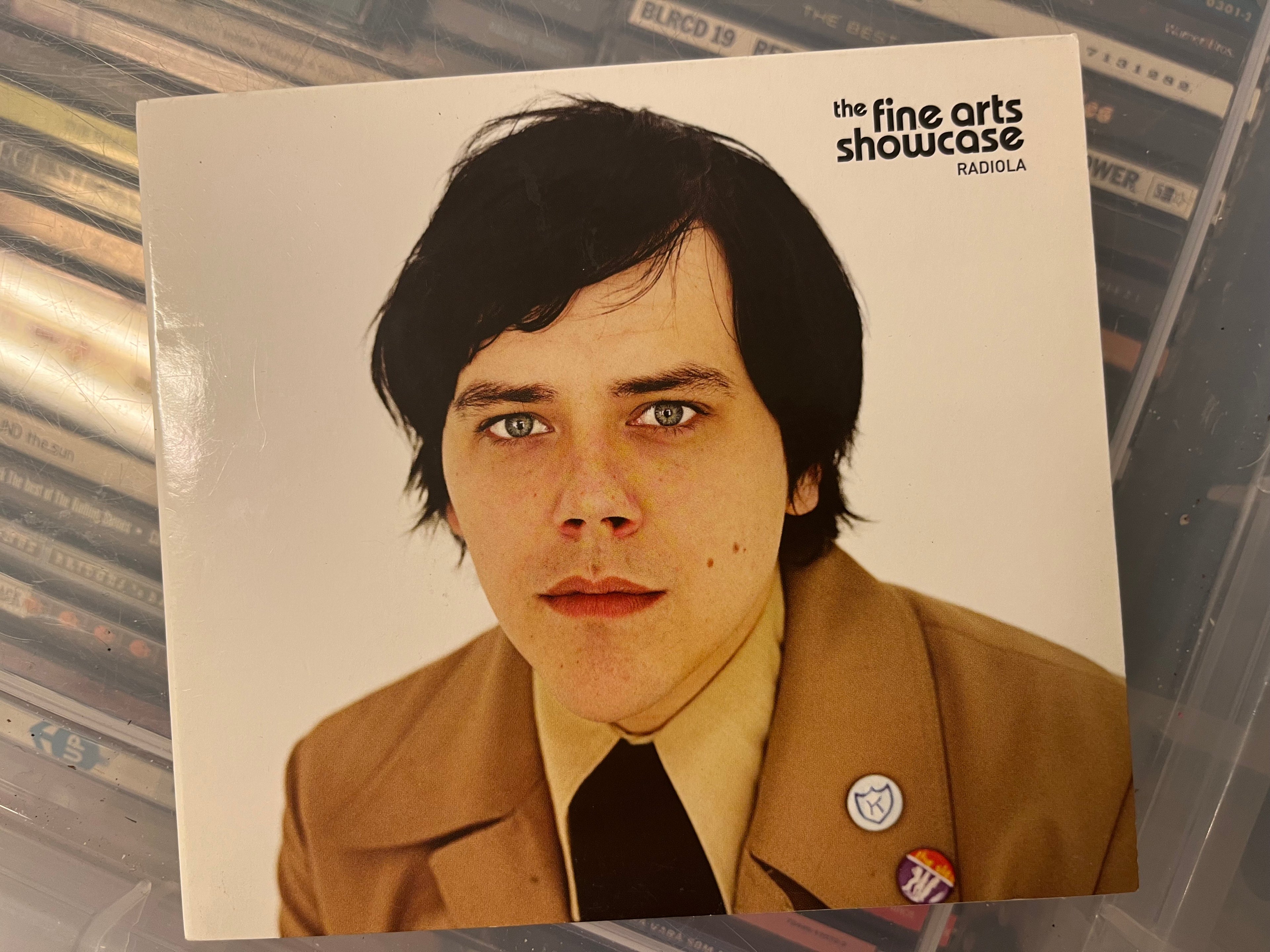 The Fine Arts Showcase – Radiola (NM/NM)