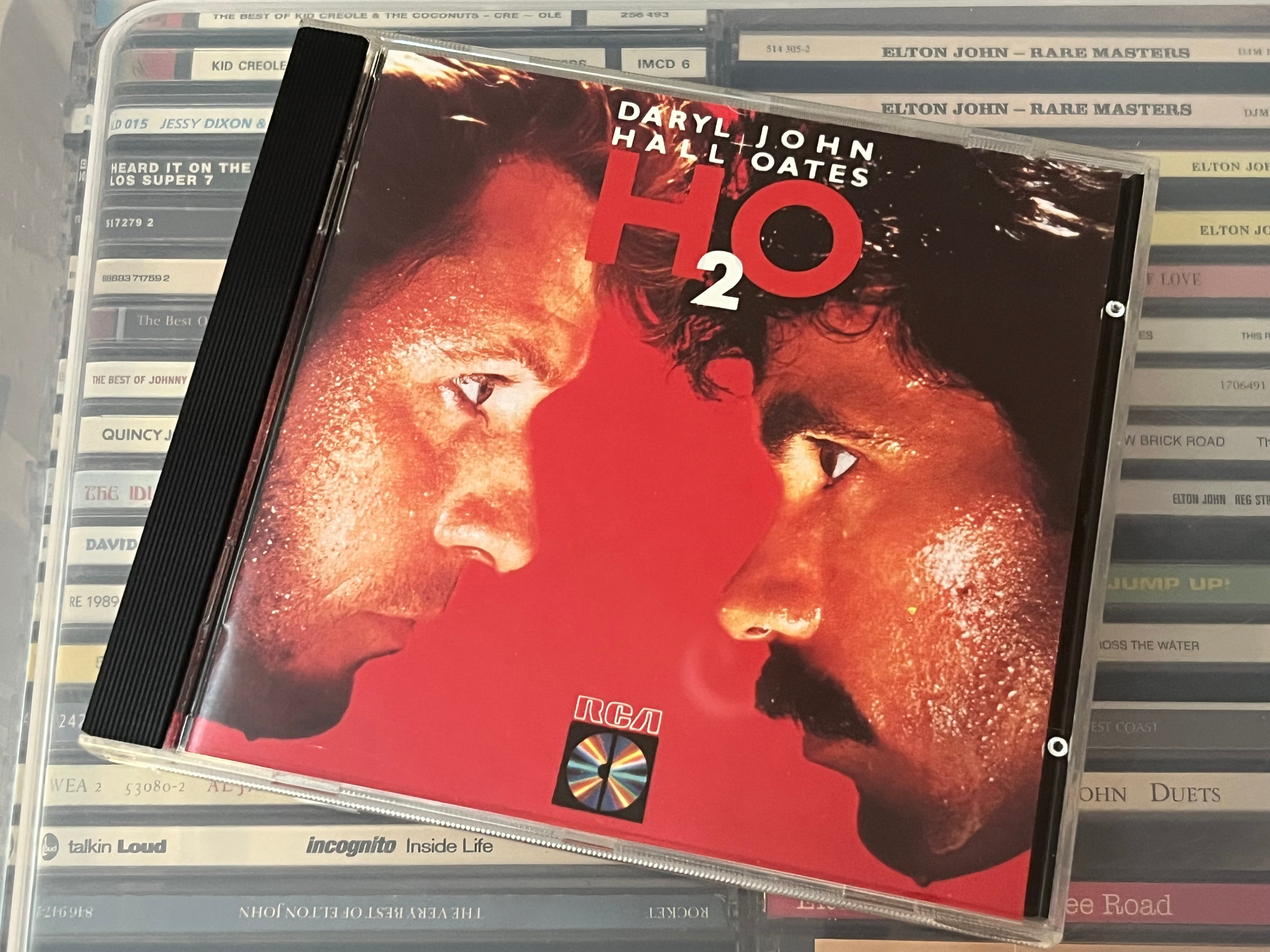 Daryl Hall + John Oates – H₂O (NM/NM)