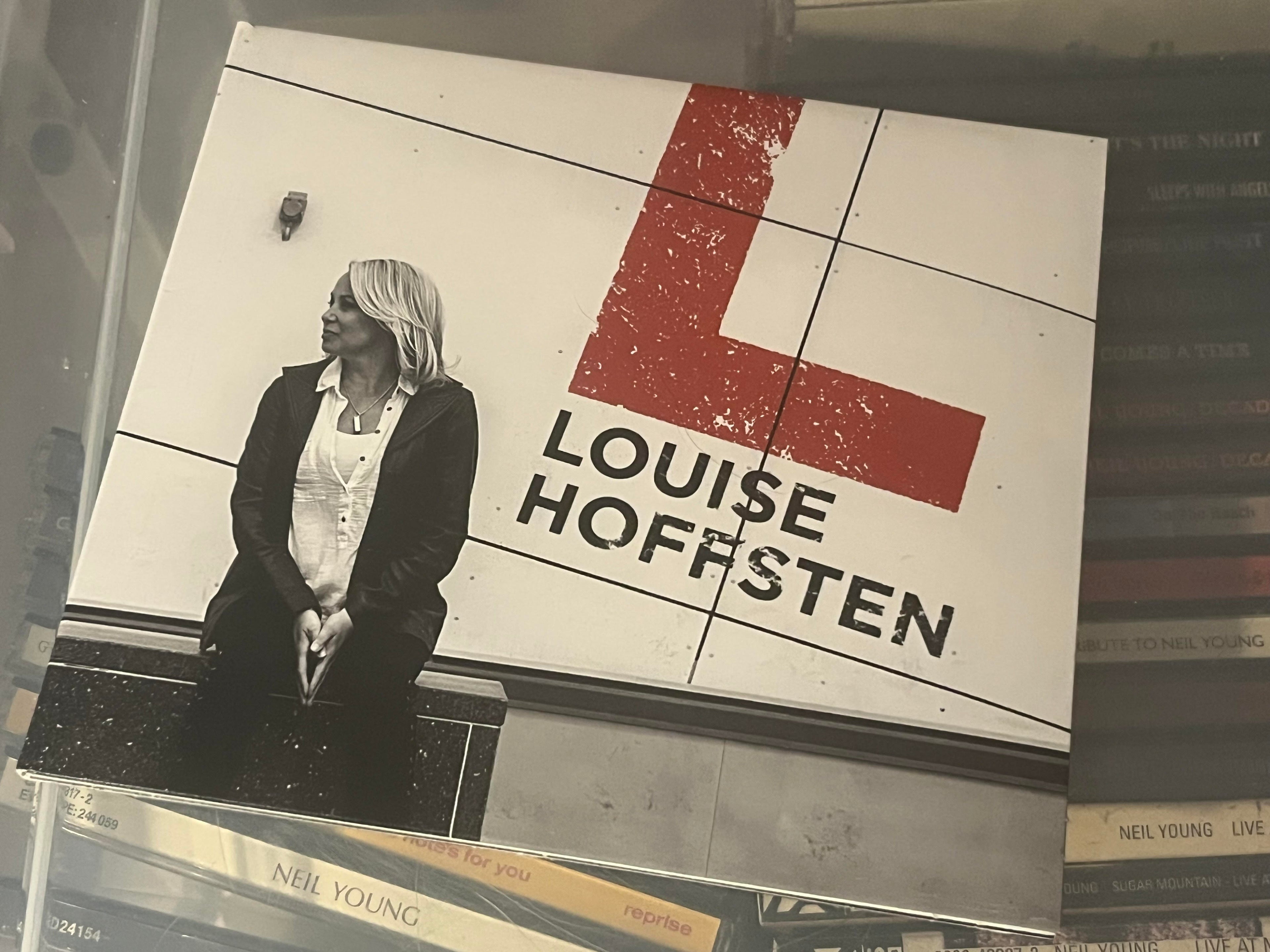 Louise Hoffsten – L (NM/NM)