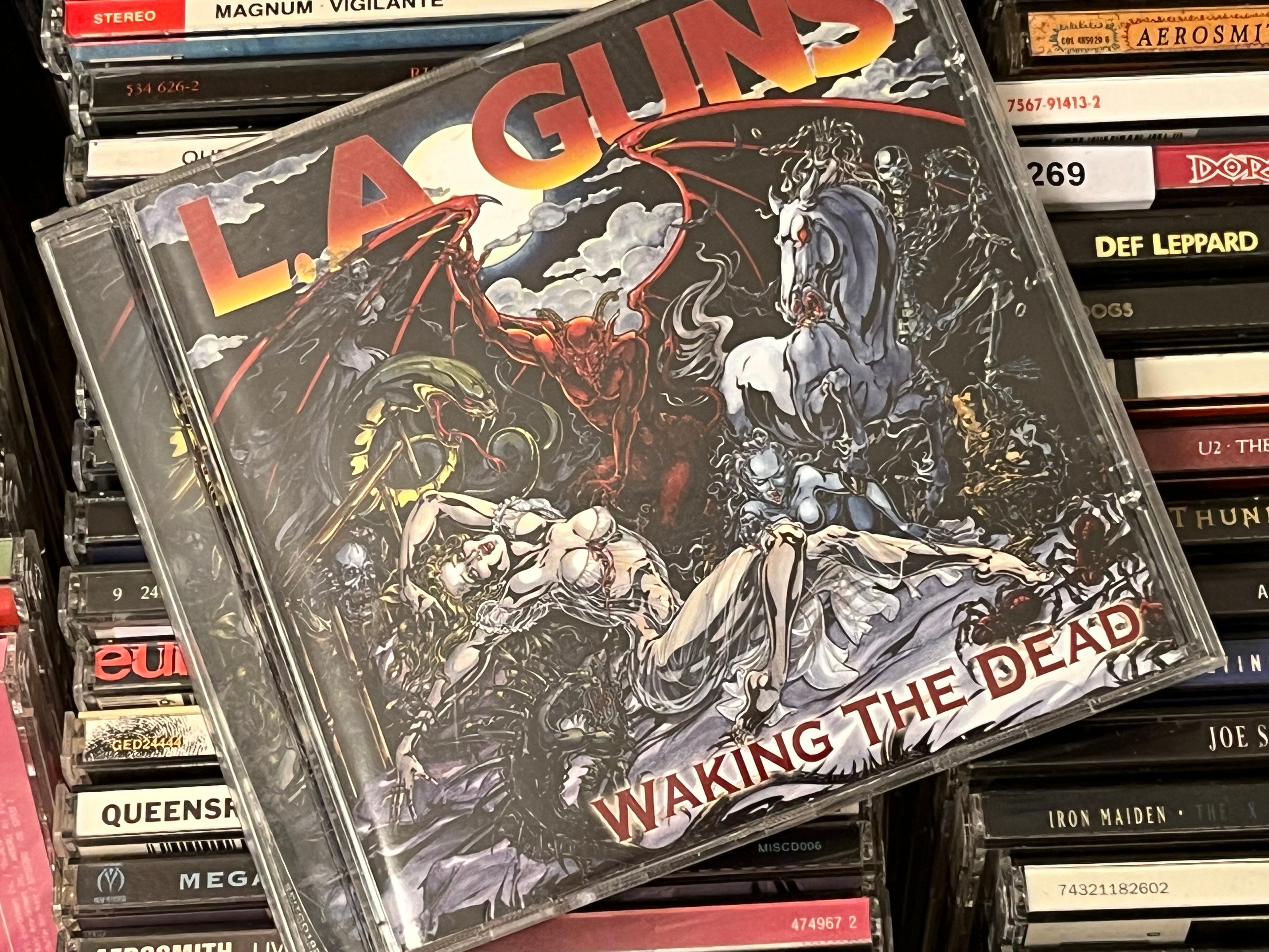 L.A Guns – Waking The Dead (NM/NM)