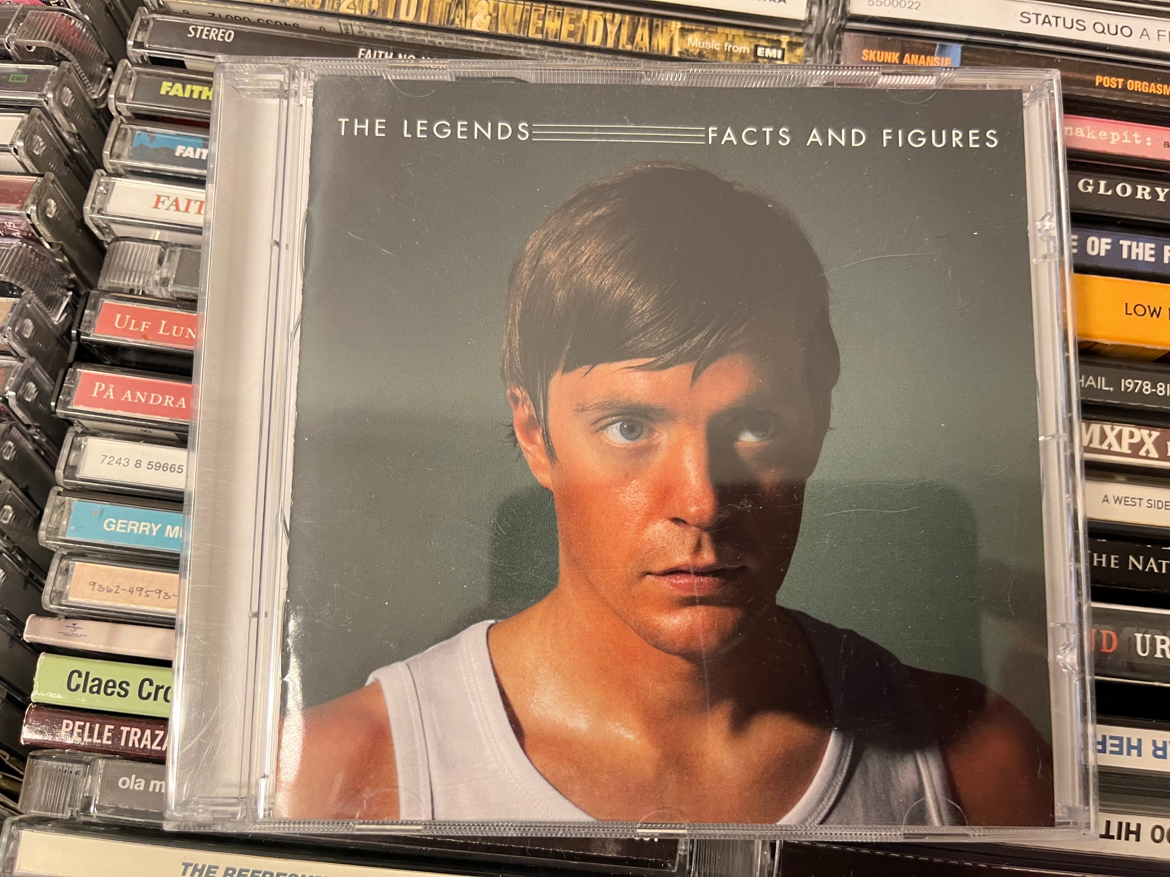 The Legends – Facts And Figures (NM/NM)