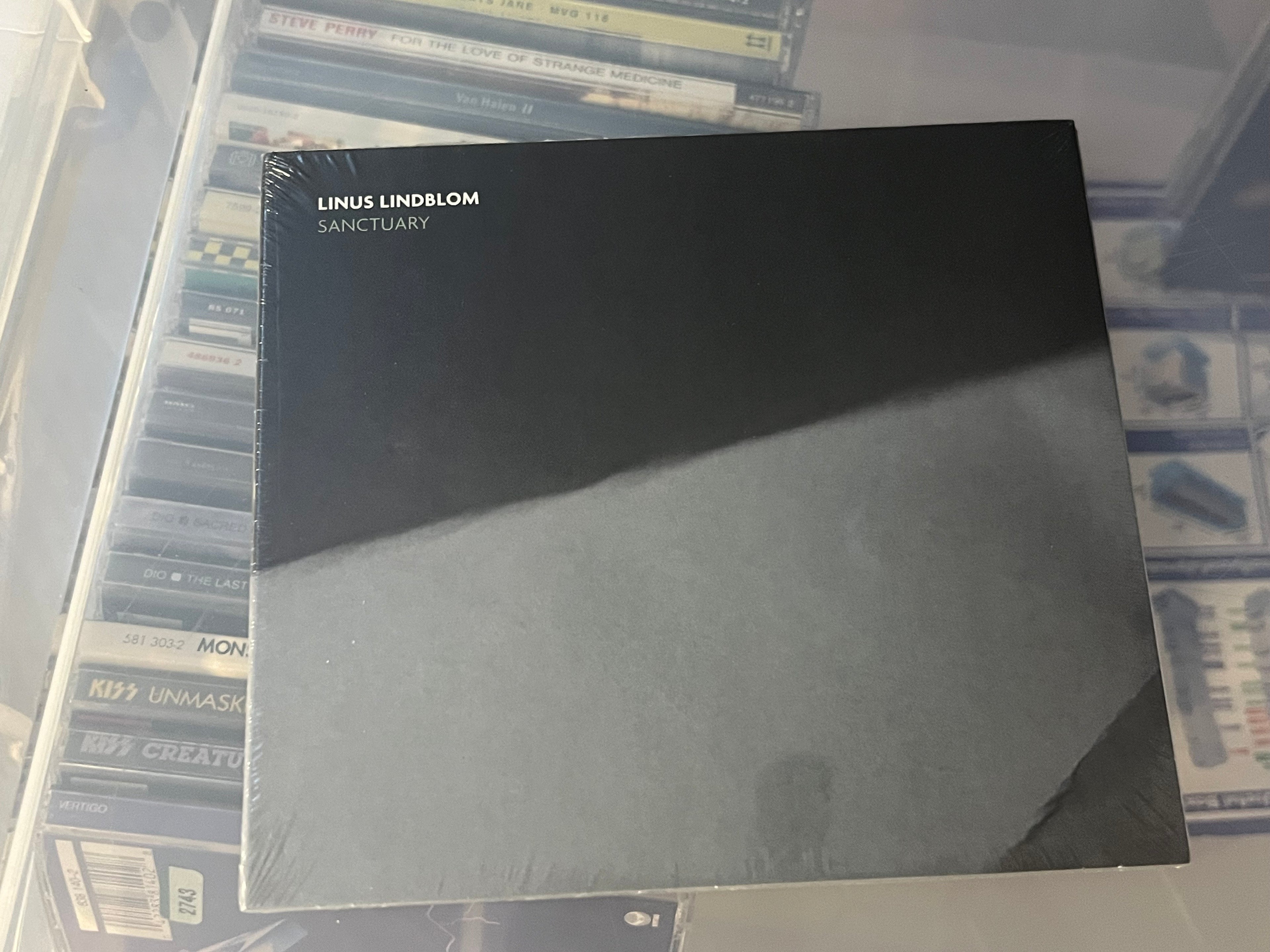 Linus Lindblom – Sanctuary (sealed digi)