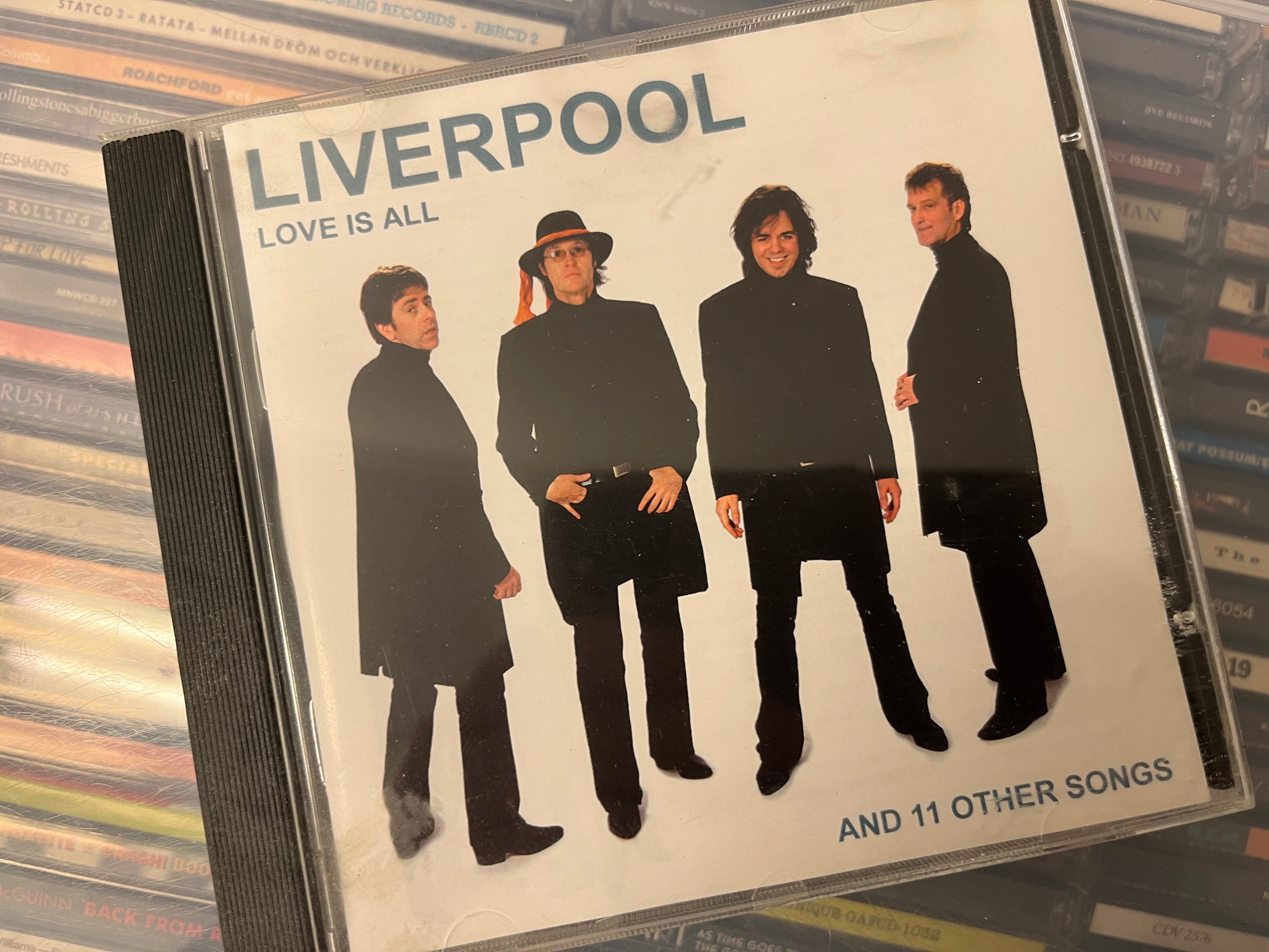 Liverpool – Love Is All (vg+/vg+)