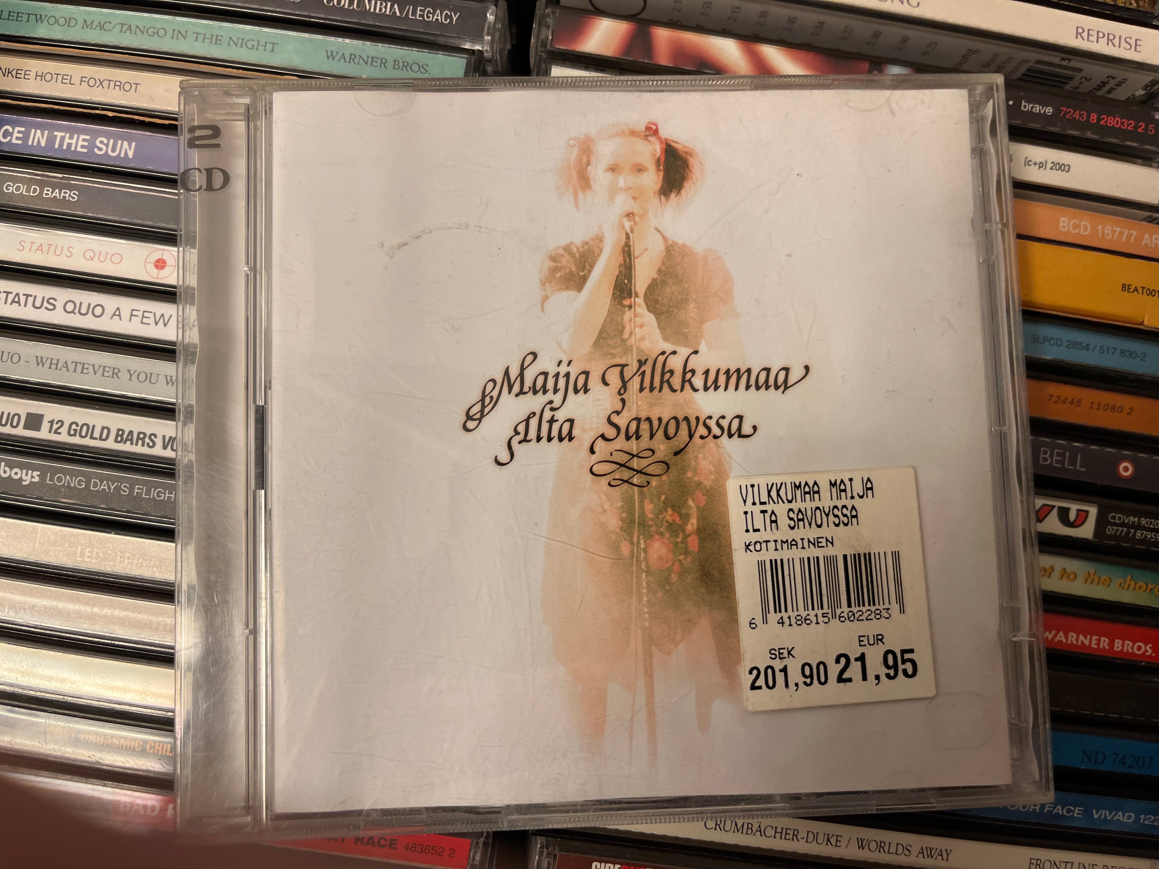 Maija Vilkkumaa – Ilta Savoyssa (vg+/vg+) 2CD