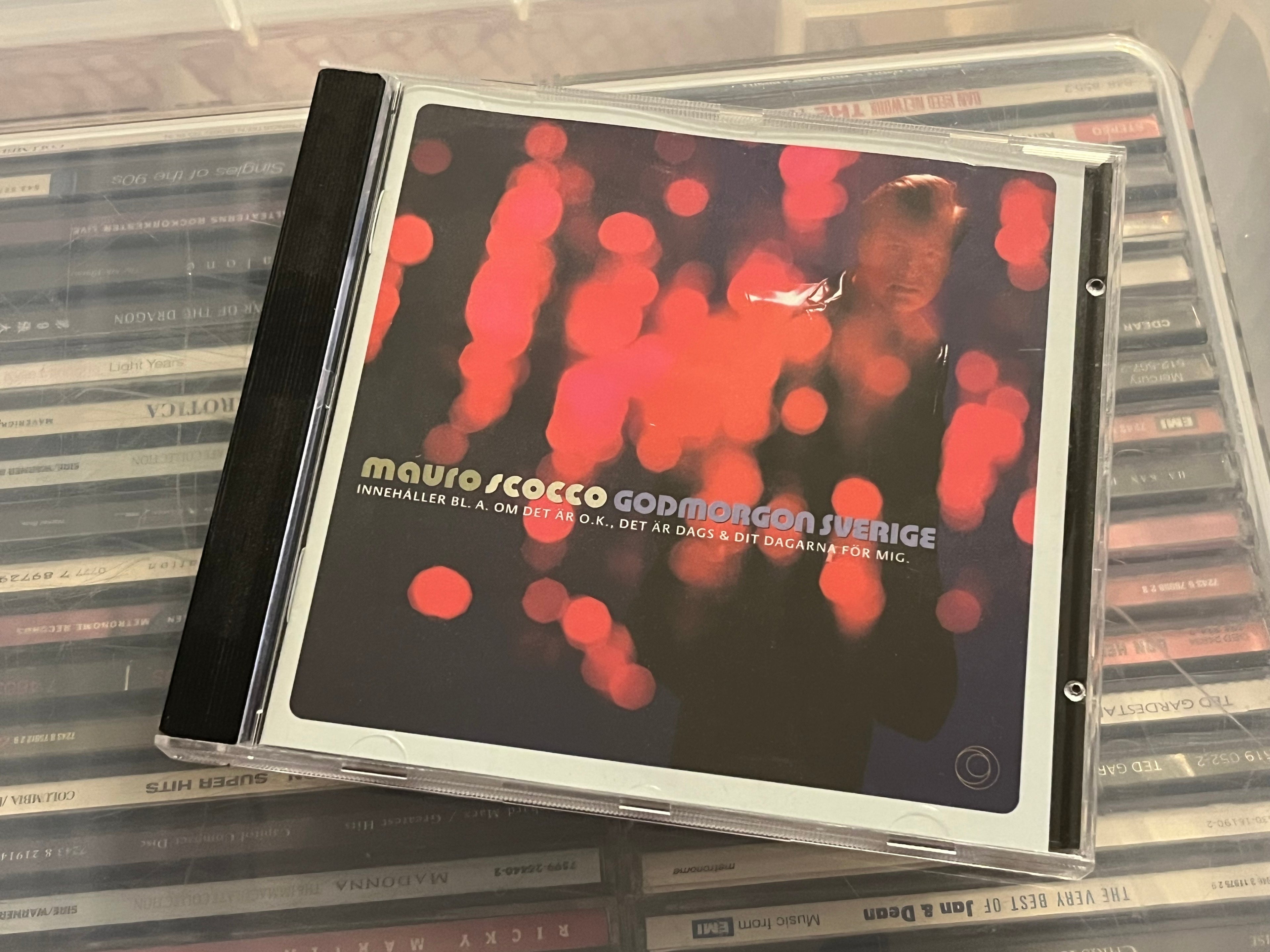 Mauro Scocco – Godmorgon Sverige (NM/NM)