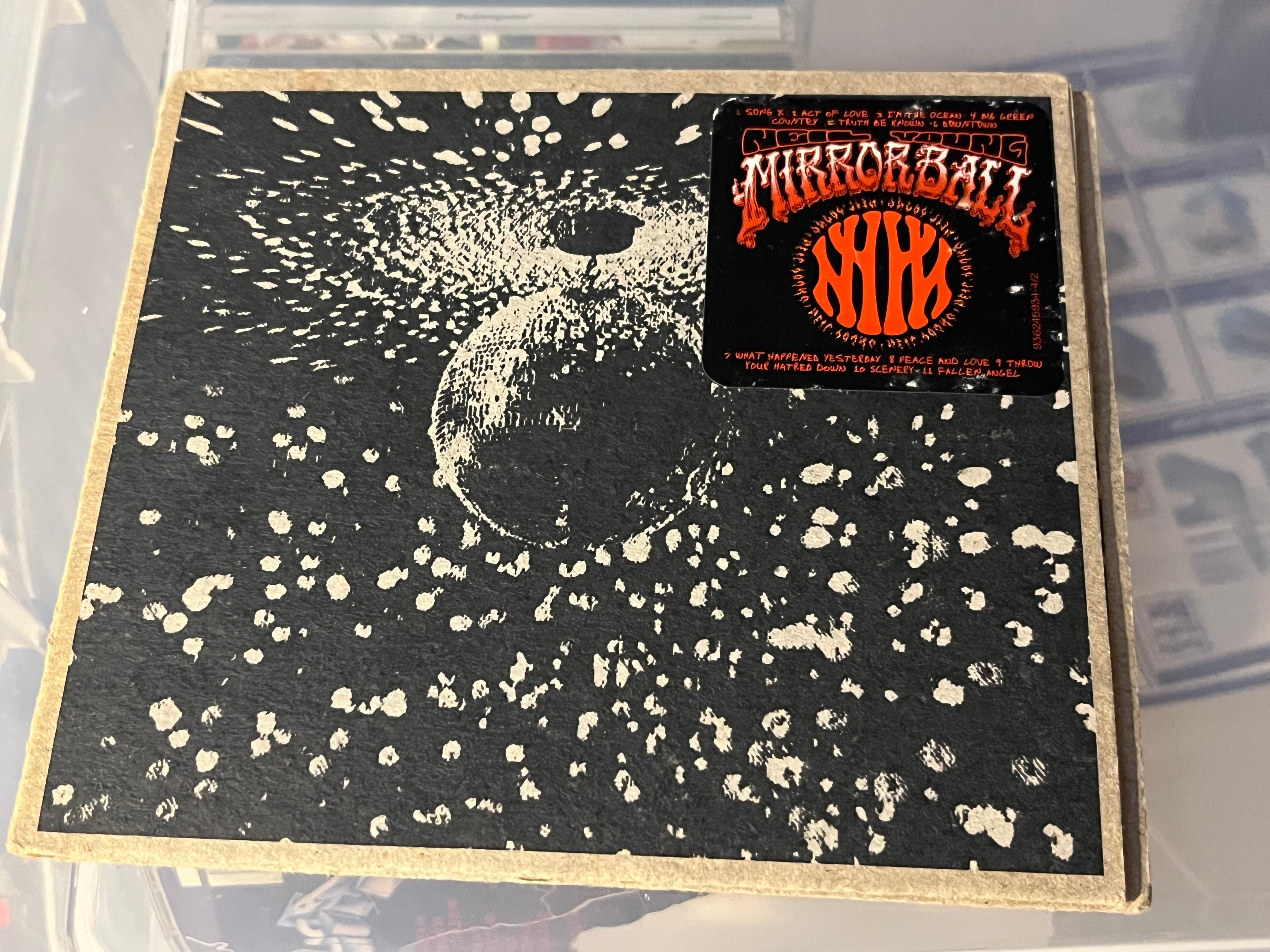 Neil Young - Mirrorball (vg+/vg)