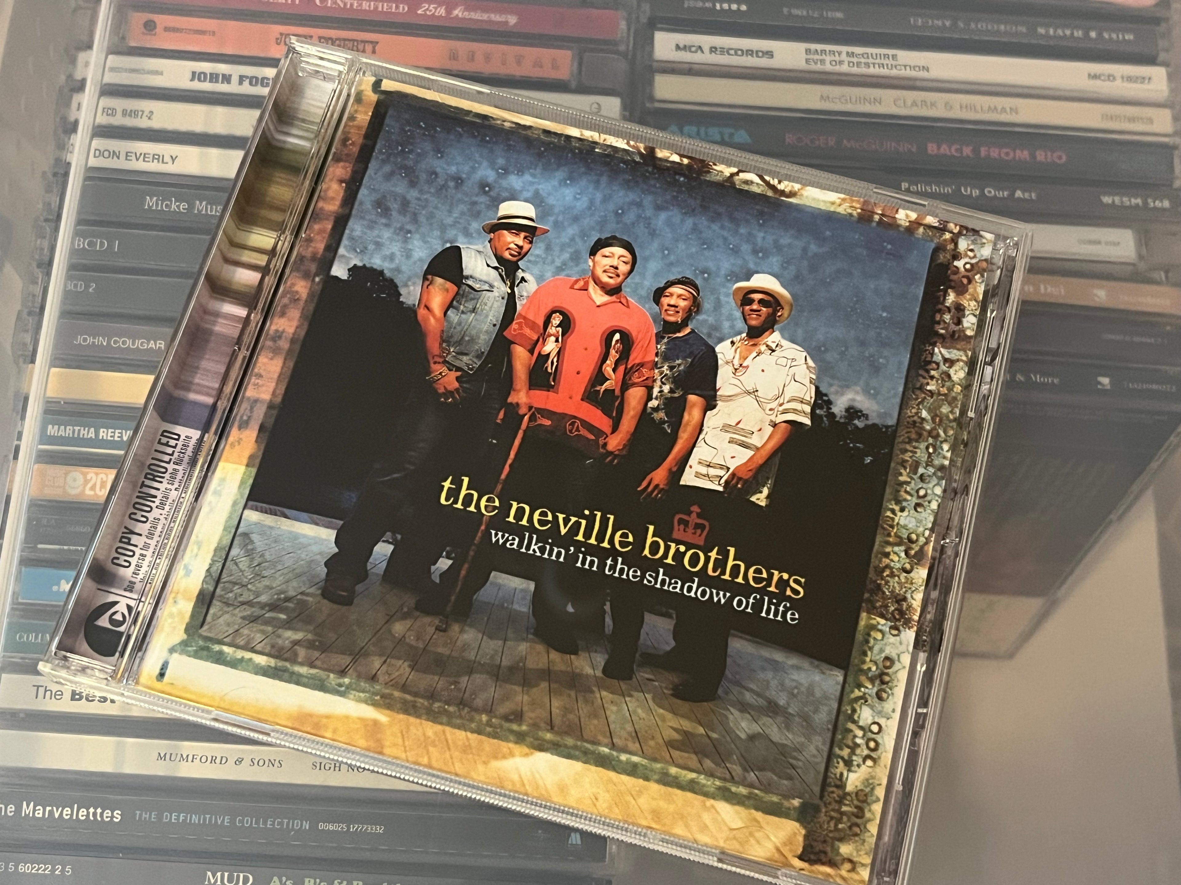 The Neville Brothers – Walkin' In The Shadow Of Life (NM/NM)