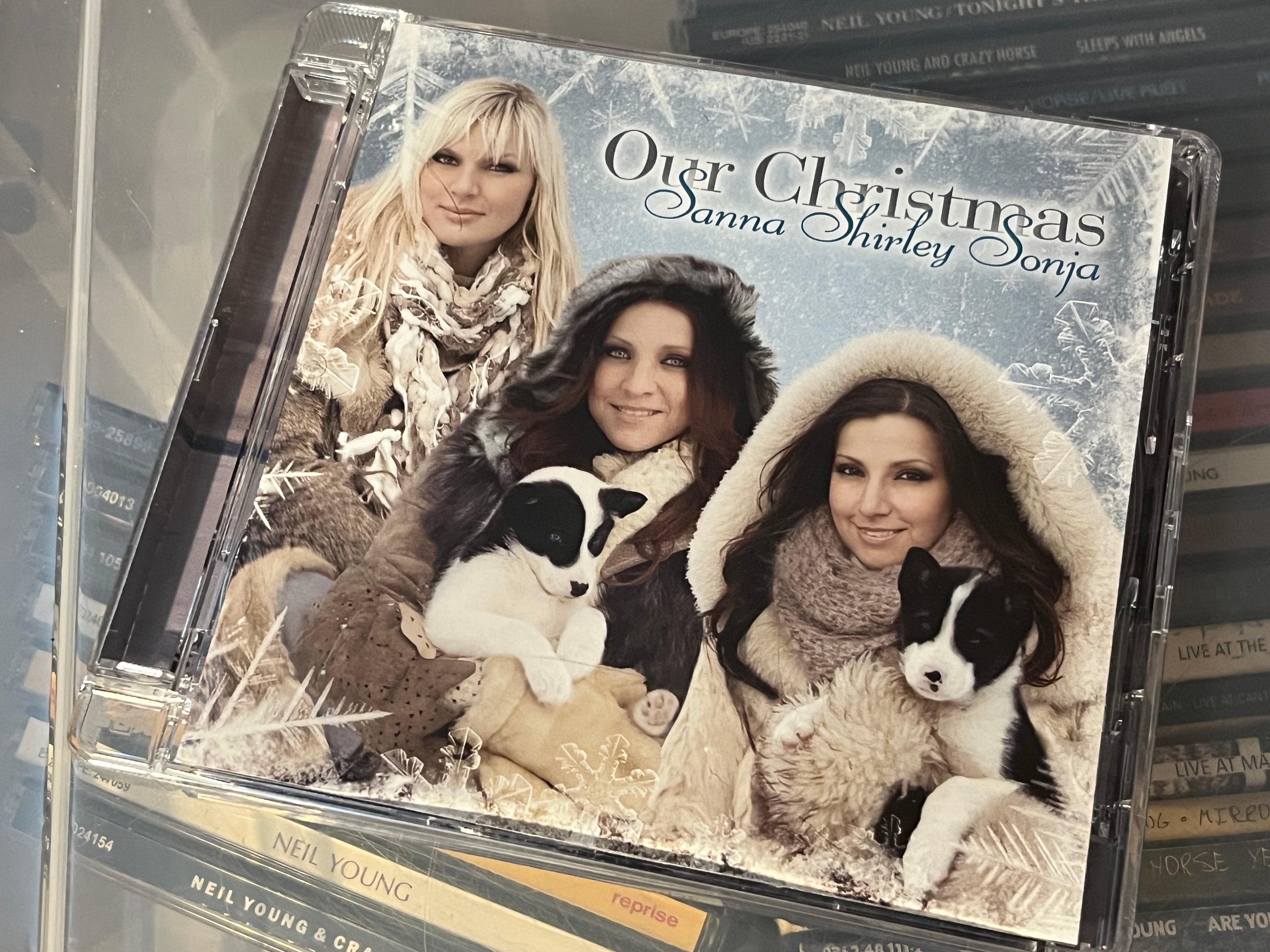 Sanna, Shirley, Sonja – Our Christmas (NM/NM) super jwl case