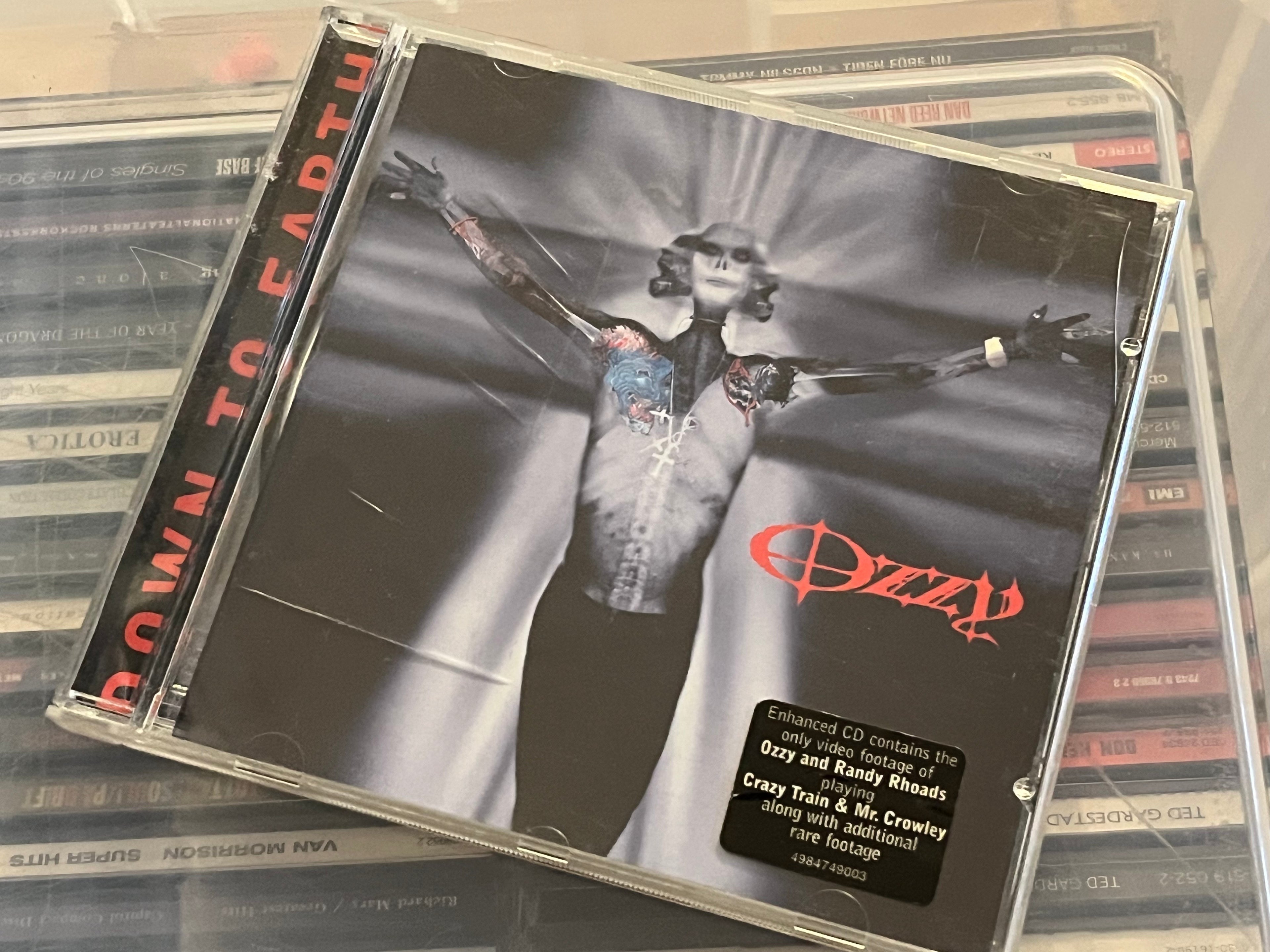 Ozzy Osbourne – Down To Earth (vg+/vg+)