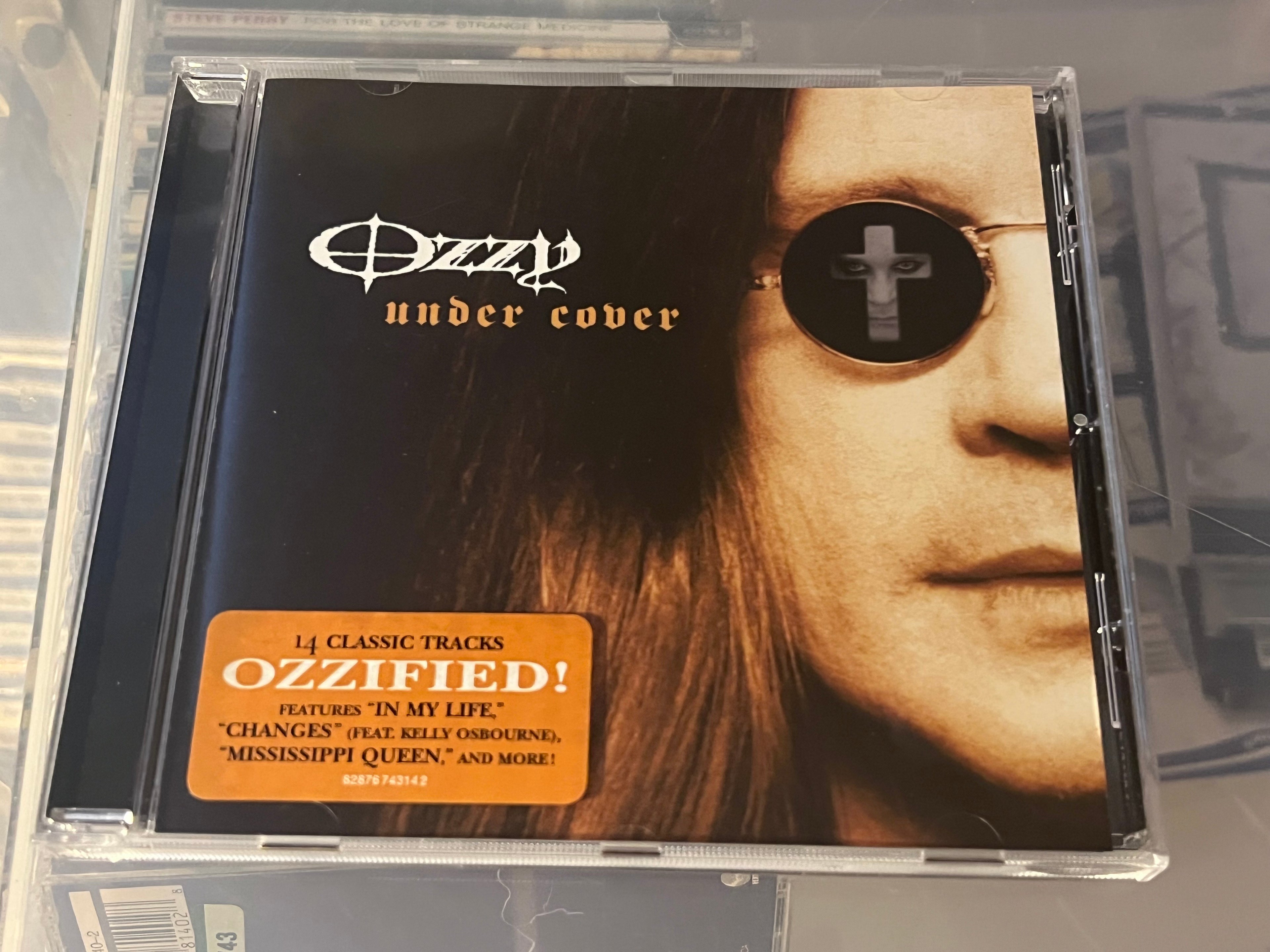 Ozzy Osbourne – Under Cover (NM/NM)