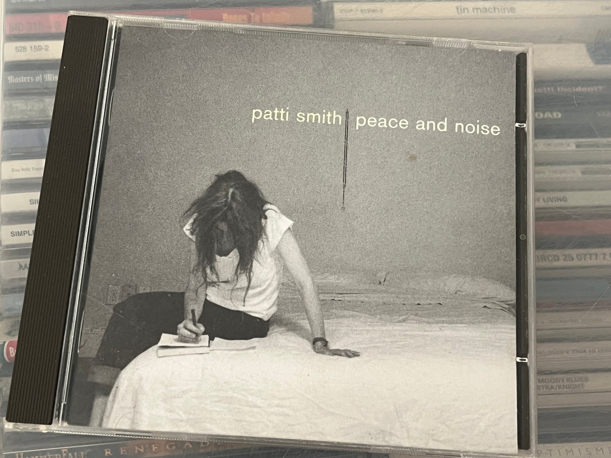 Patti Smith – Peace And Noise (vg+/vg+)