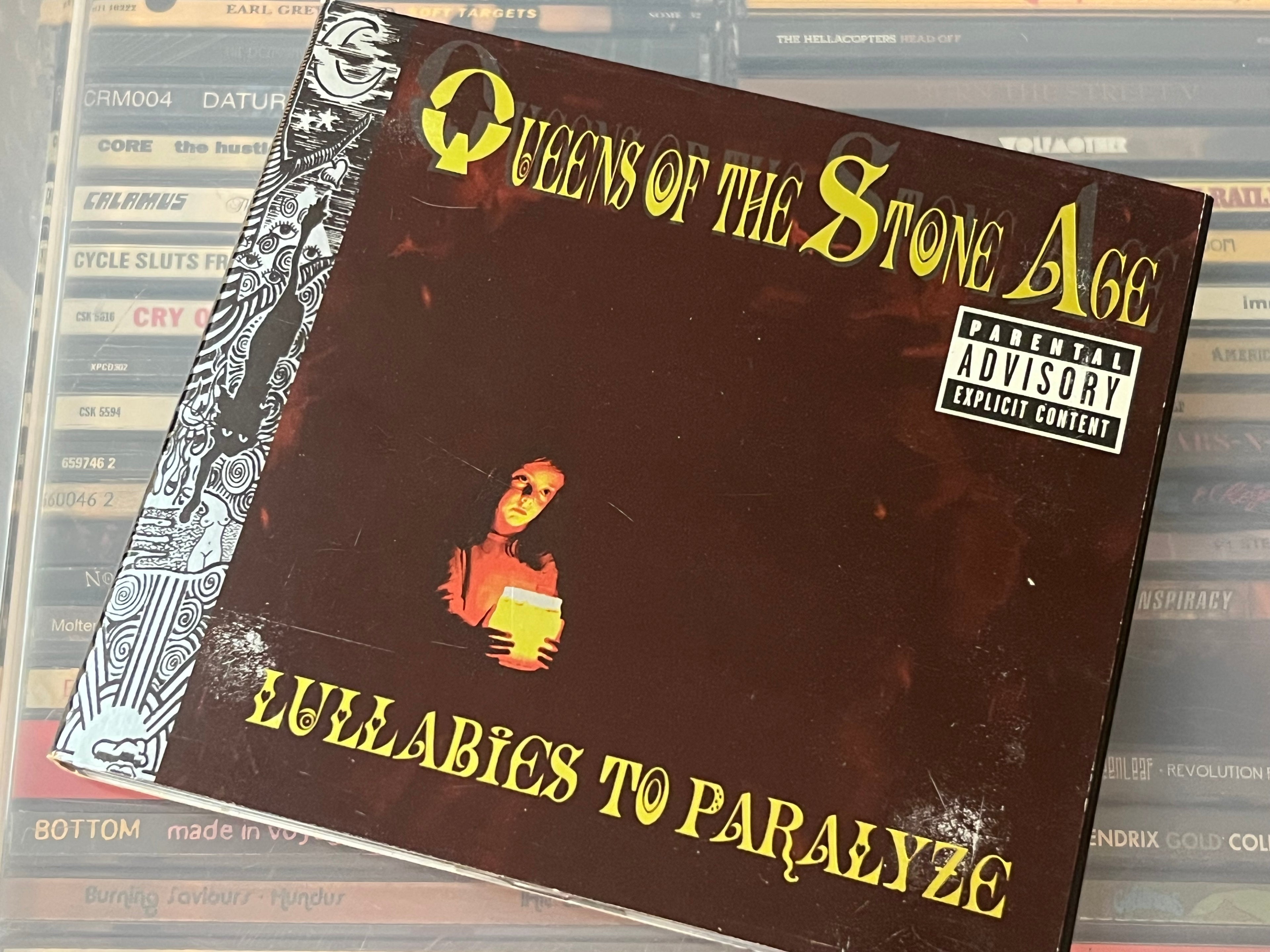 Queens Of The Stone Age ‎– Lullabies To Paralyze (NM/vg+) CAN-05 CD+DVD-version!