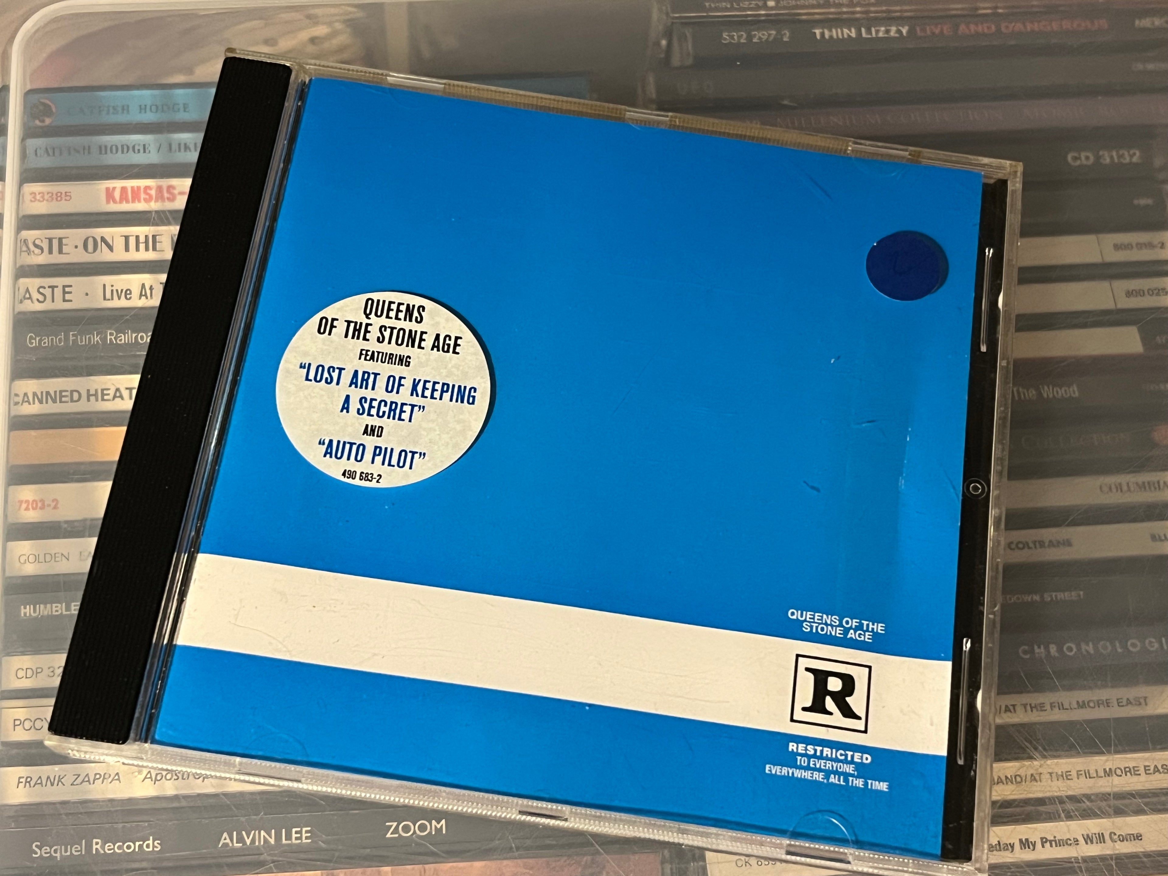 Queens Of The Stone Age – R (vg+/NM)