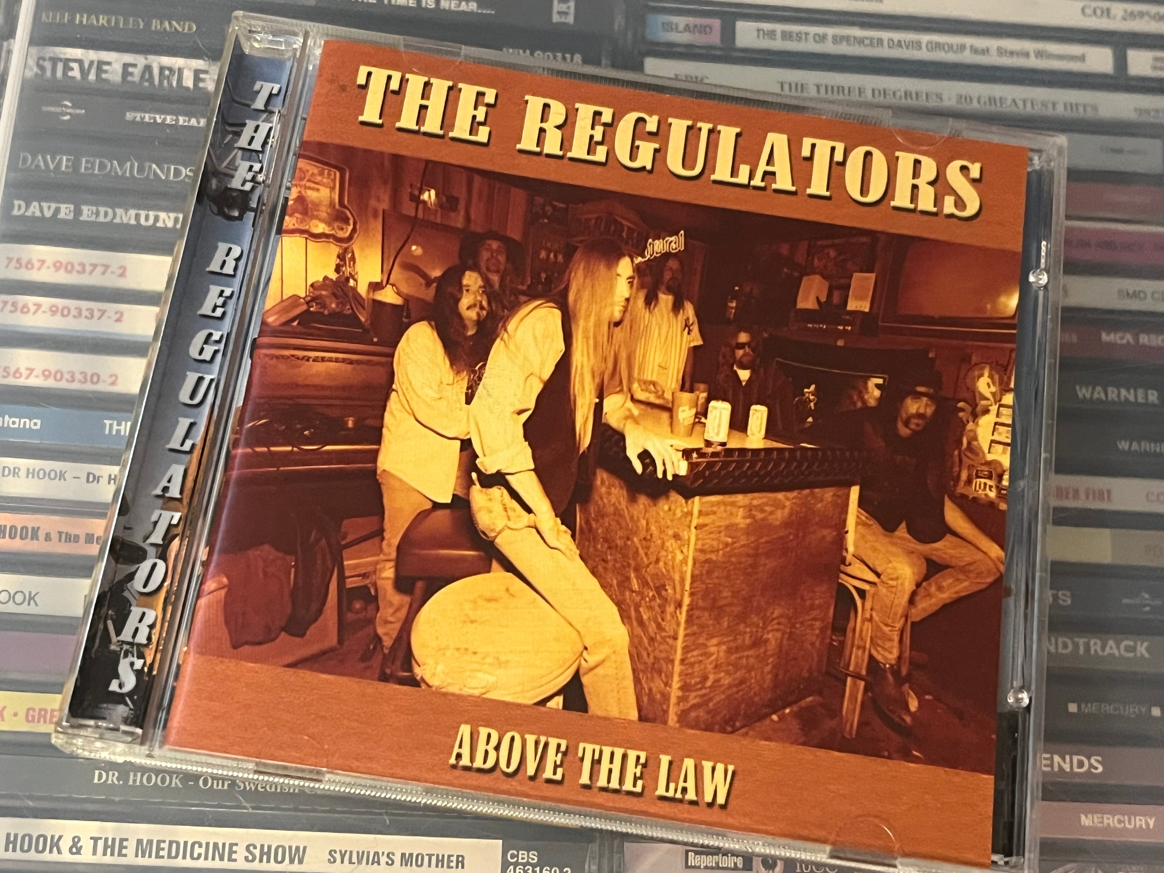 The Regulators - Above The Law (NM/NM) utgiven på Record Heaven!