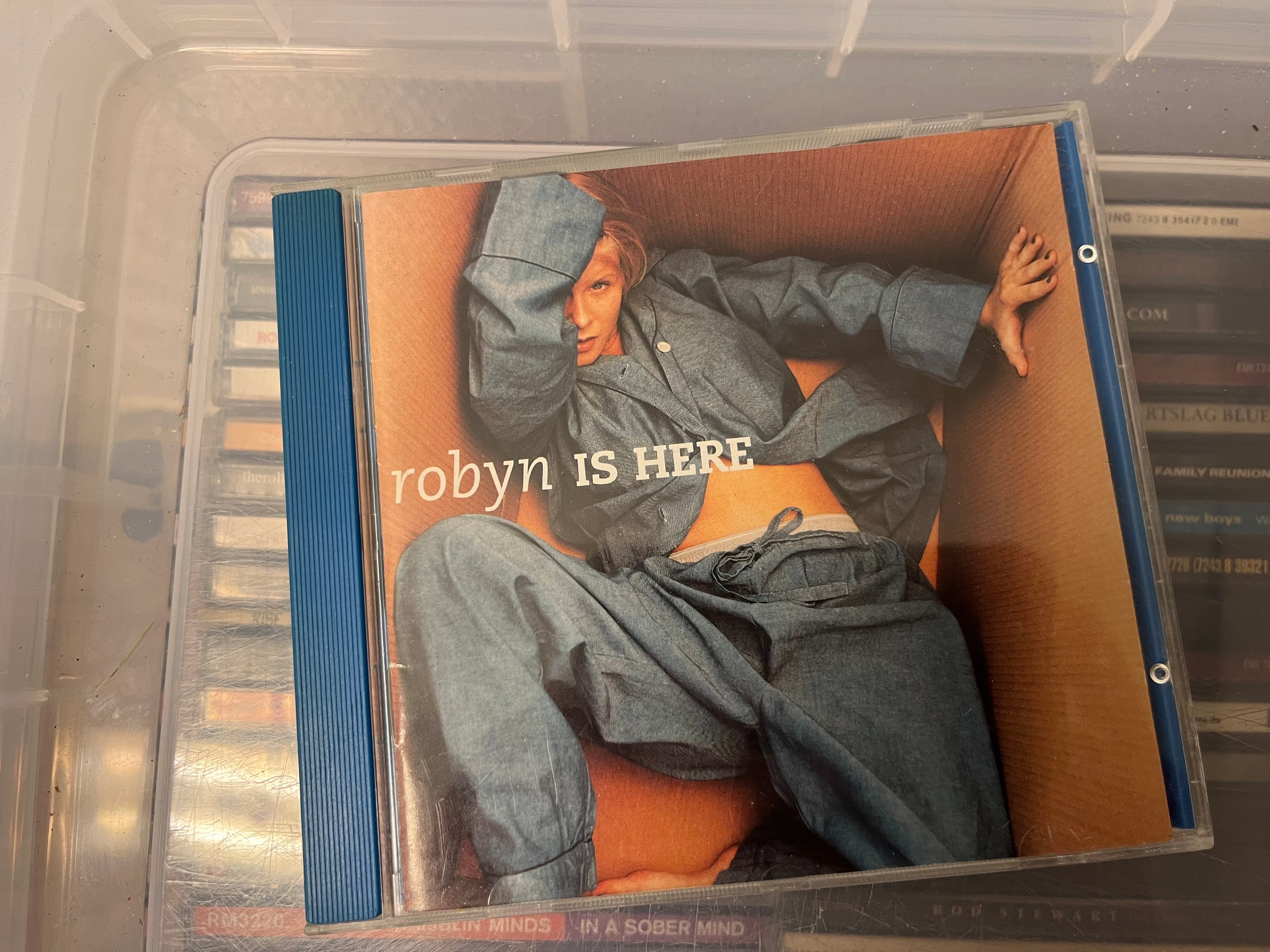 Robyn – Robyn Is Here (NM/NM)