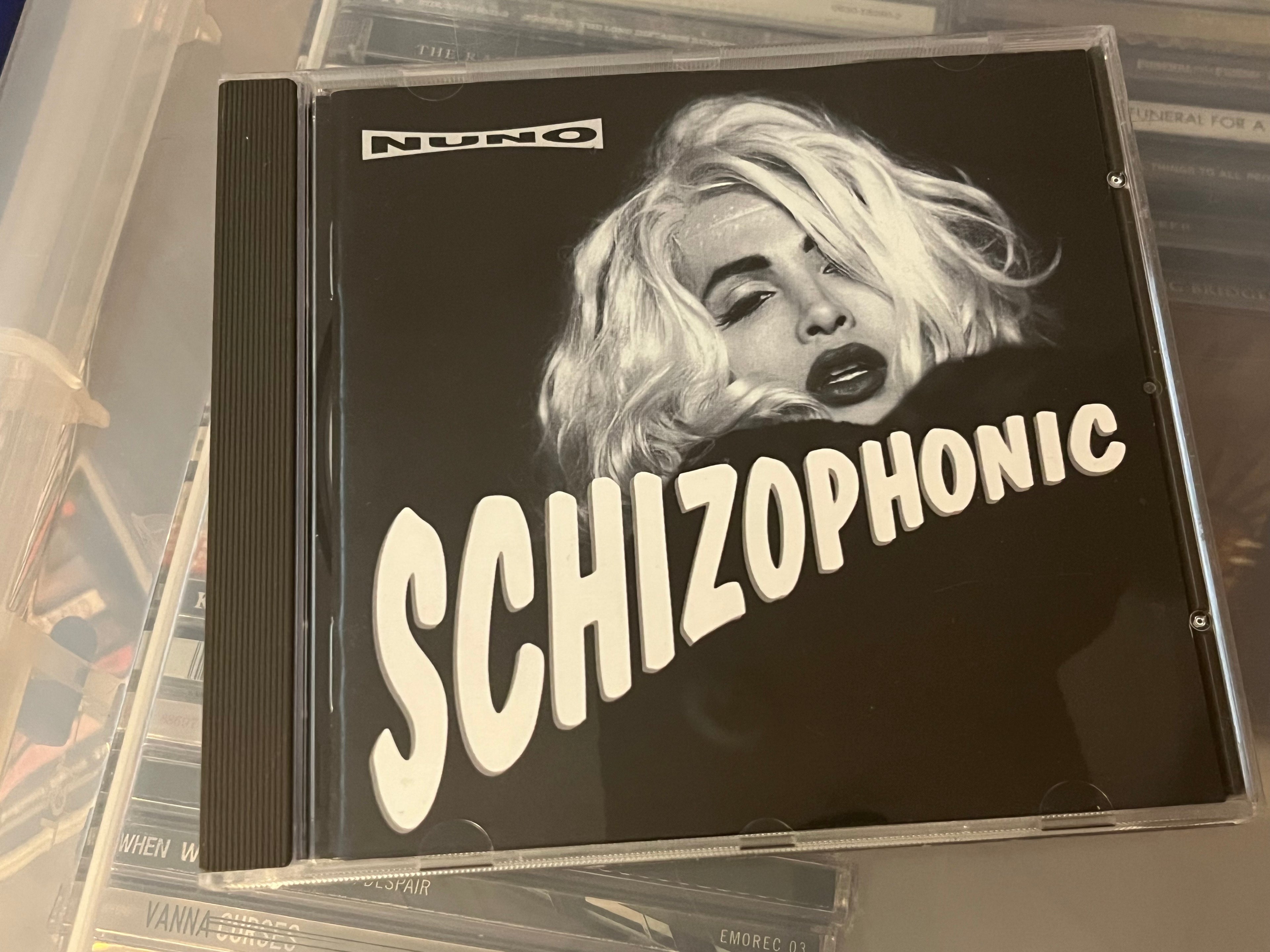 Nuno ‎– Schizophonic (NM/NM)