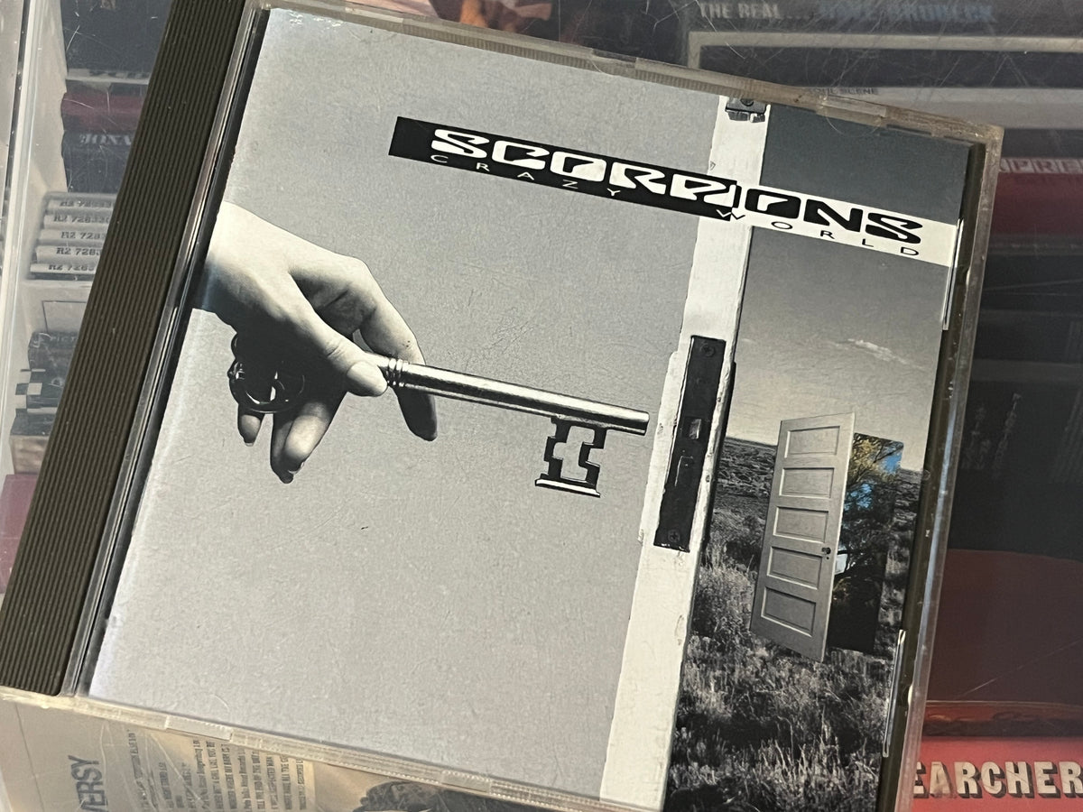 Scorpions – Crazy World (NM/NM)
