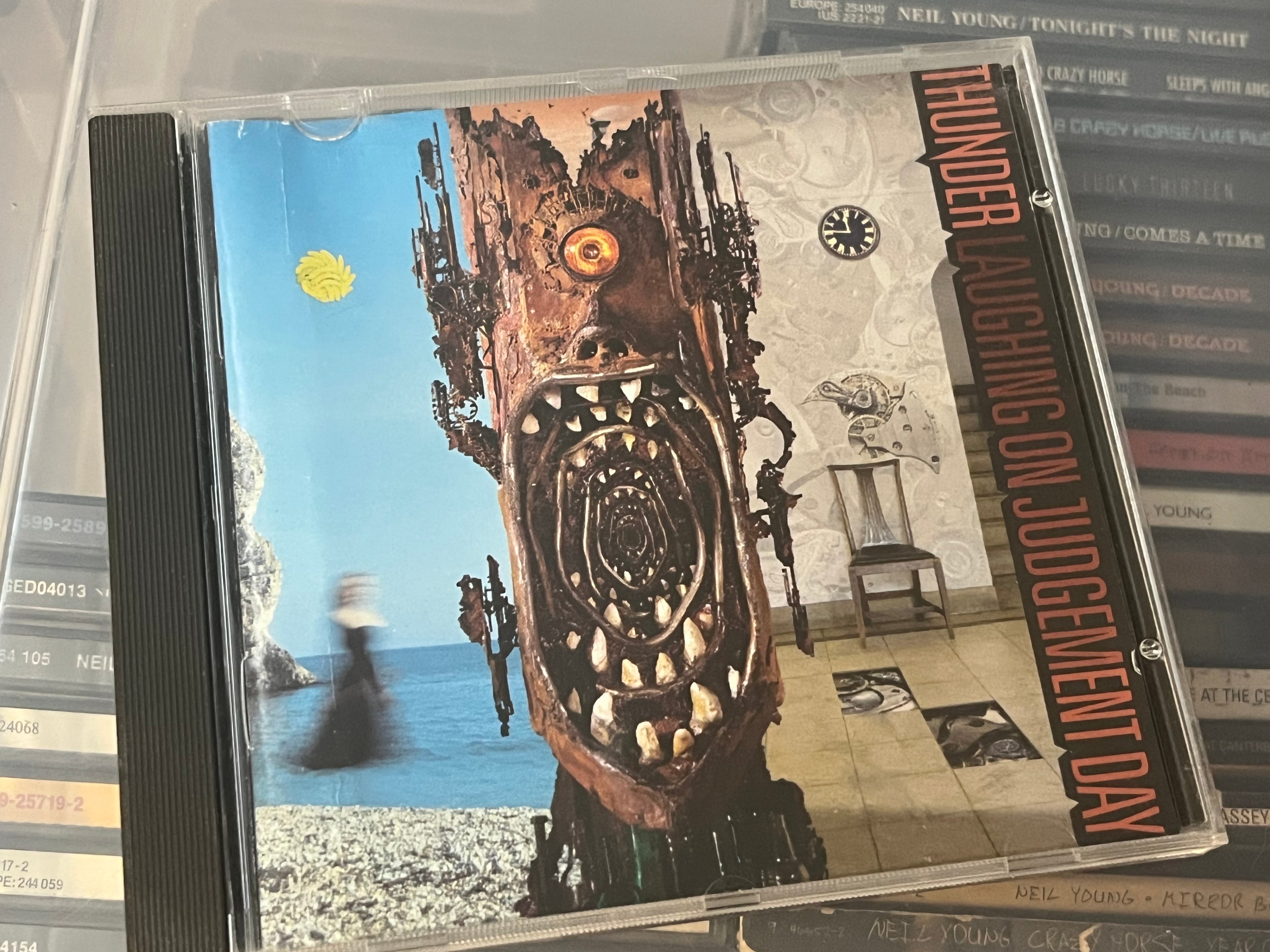 Thunder – Laughing On Judgement Day (NM/vg+)