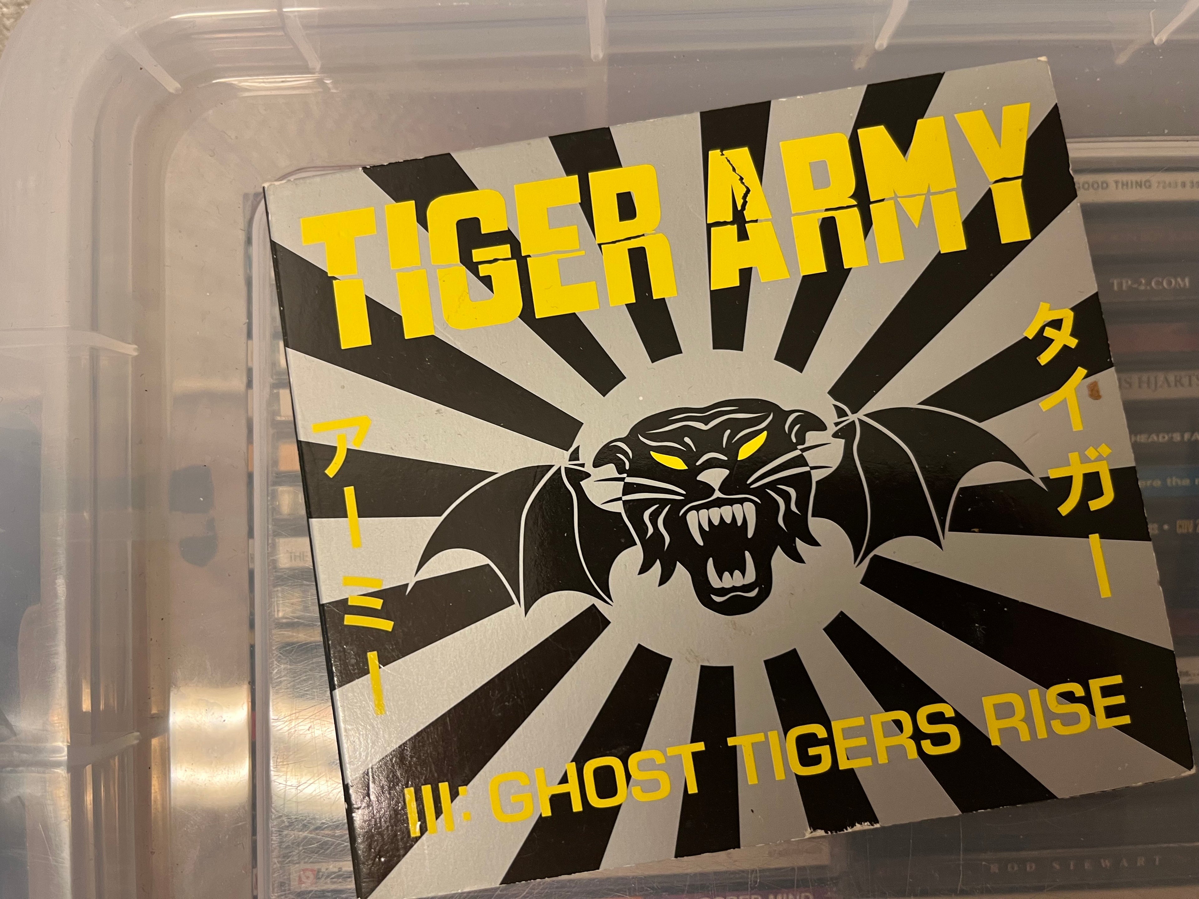 Tiger Army – III: Ghost Tigers Rise (vg+/vg+)