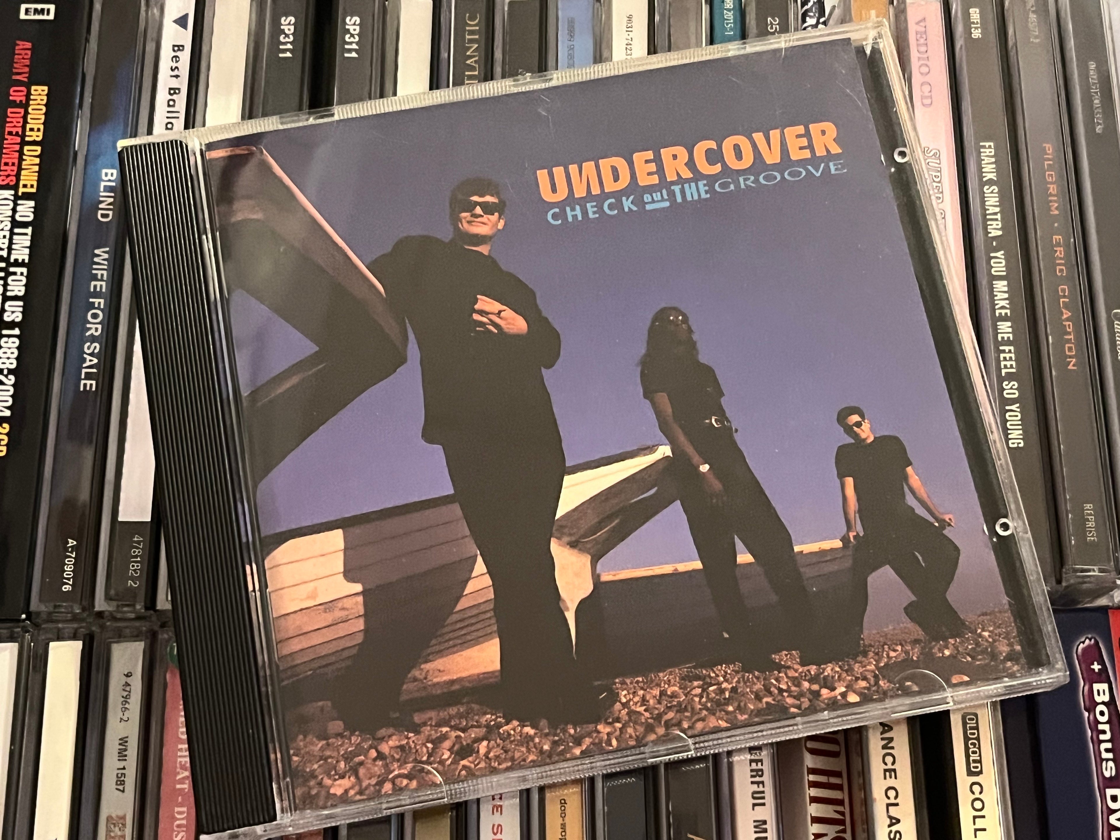 Undercover – Check Out The Groove (NM/NM)