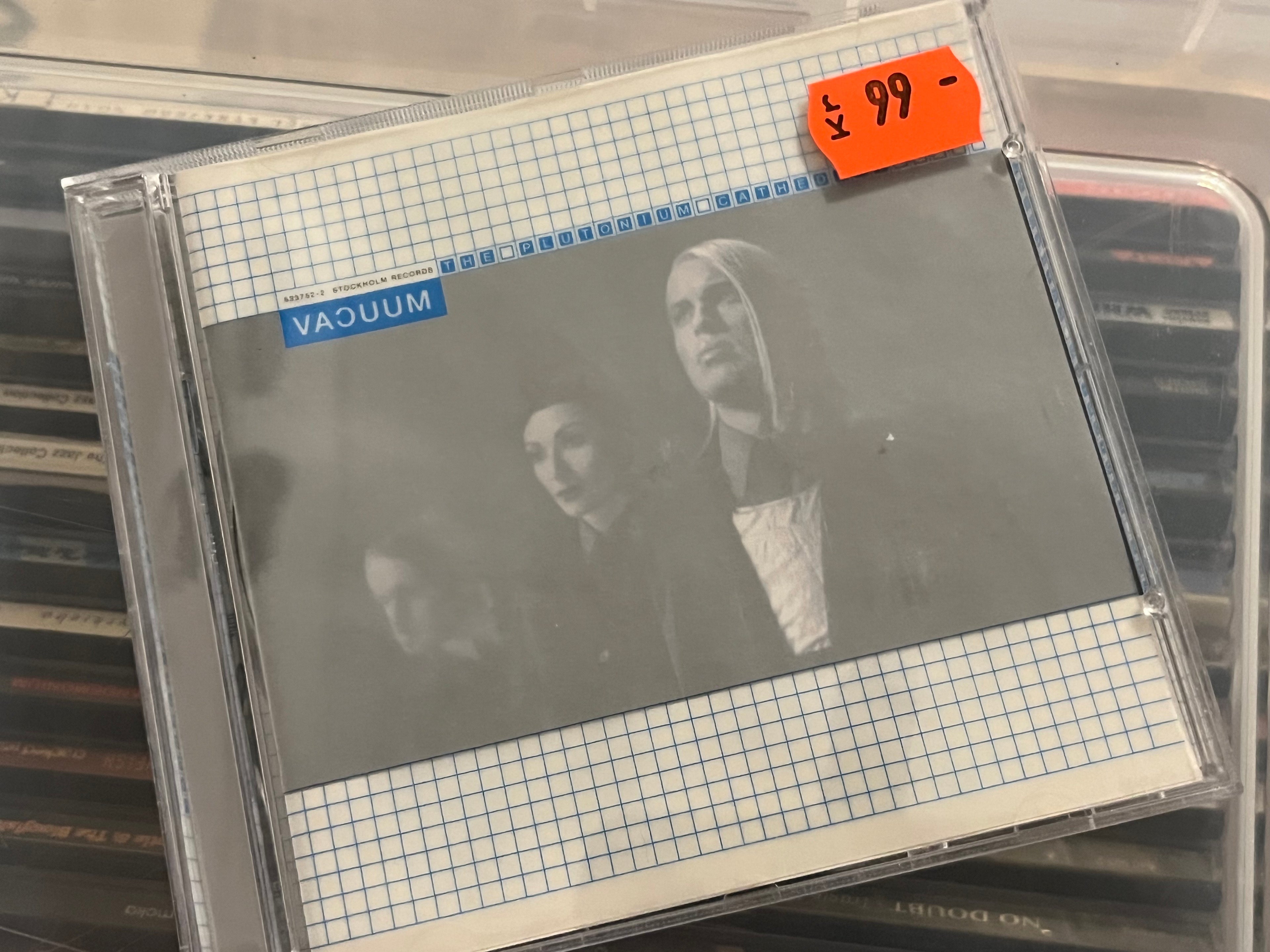 Vaɔuum – The Plutonium Cathedral (vg+/vg+)