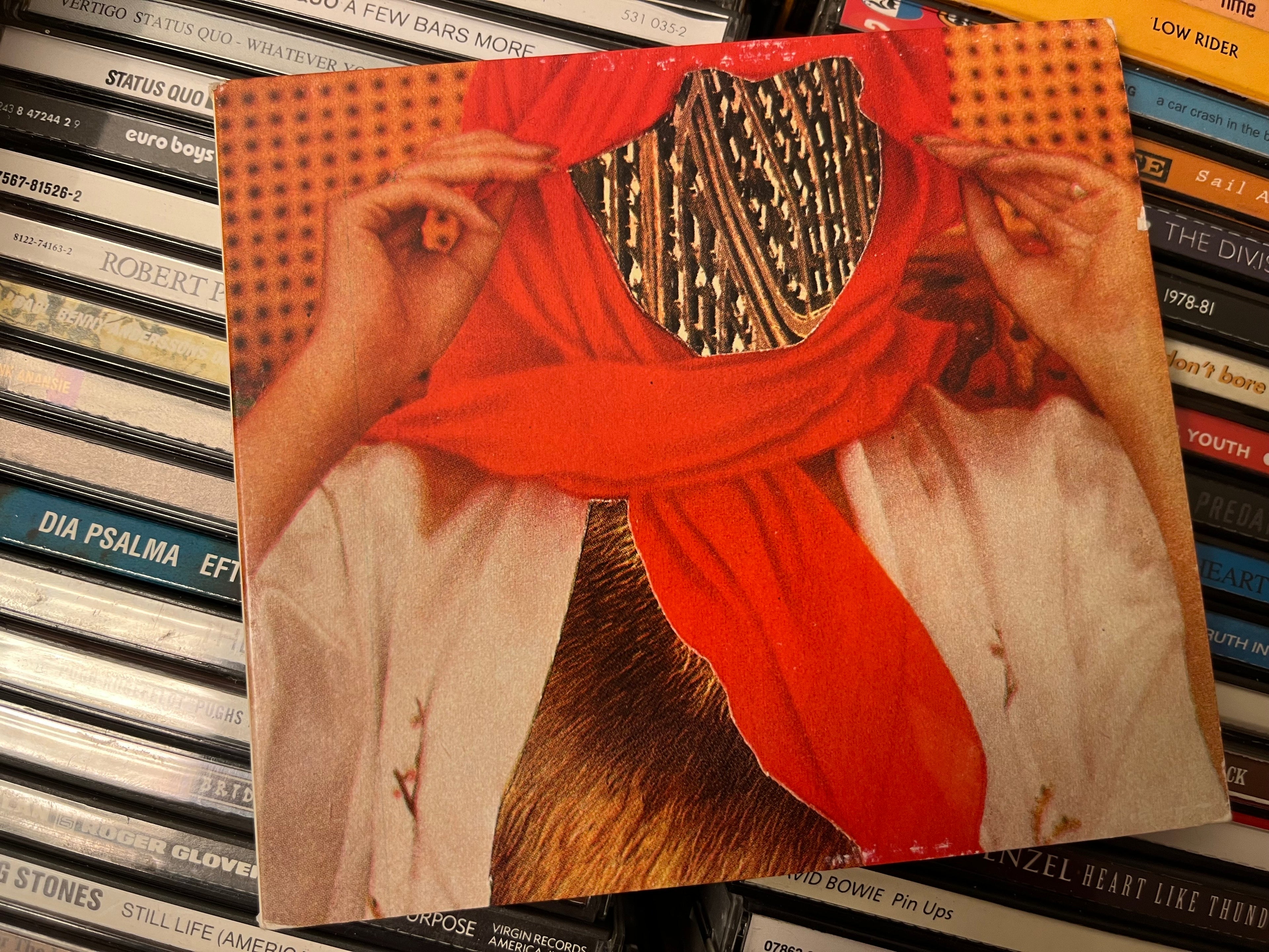 Yeasayer – All Hour Cymbals (NM/vg+)